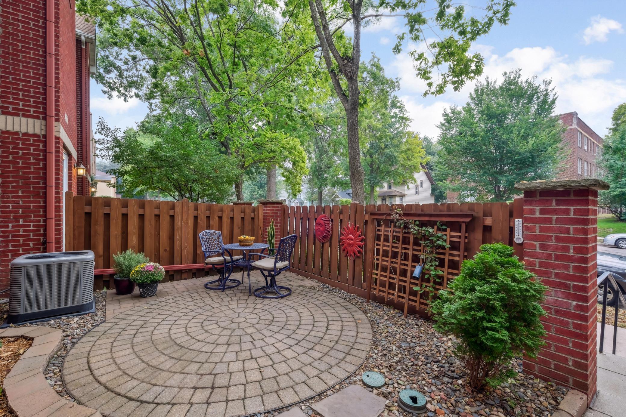 View of Residential at 2009 Grand Avenue, Saint Paul MN 55105, Saint Paul - Mike Wilen | Minnesota Team Real Estate