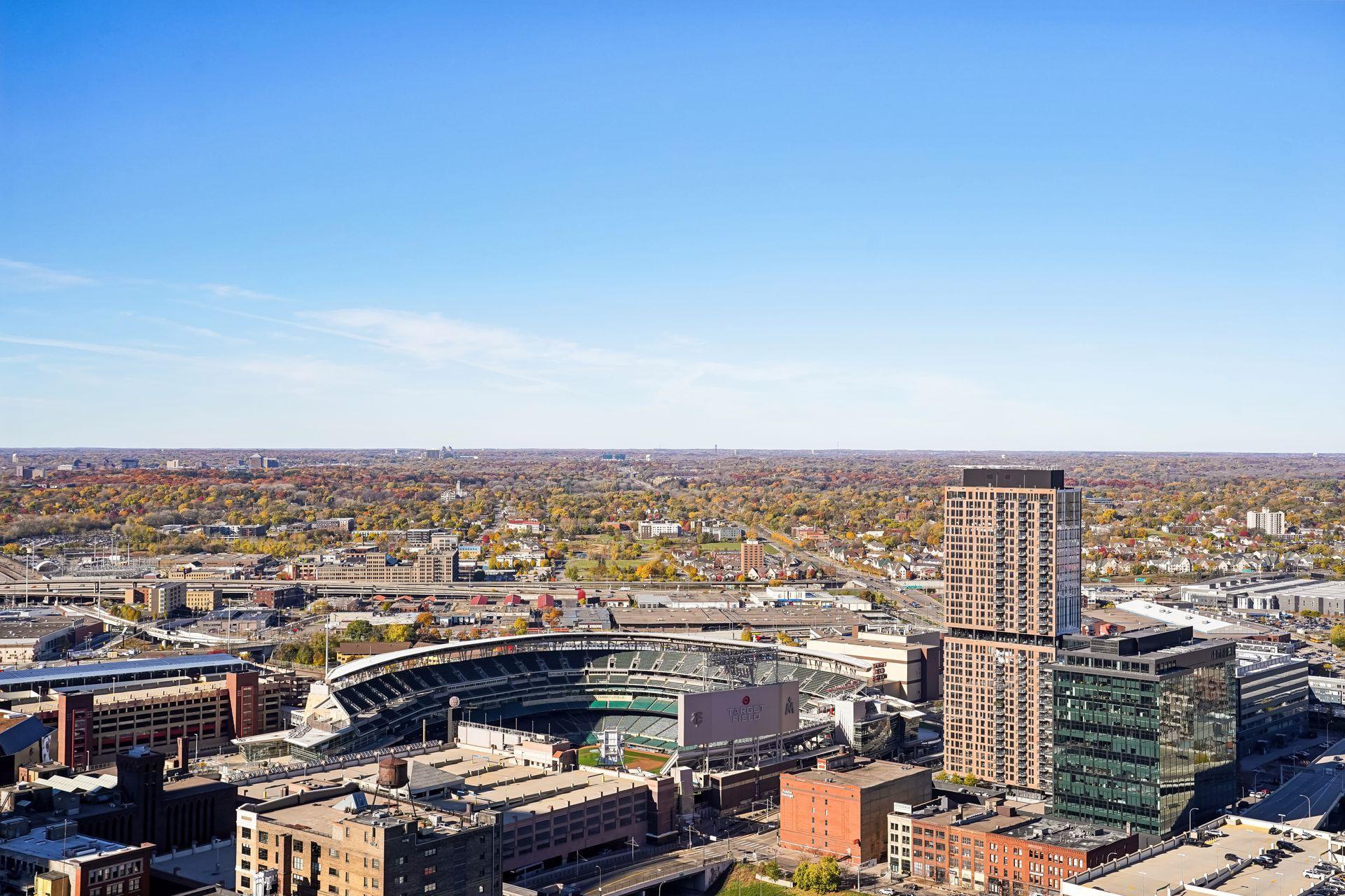 View of Residential at 255 Hennepin Ave #3305, Minneapolis MN 55401, Minneapolis (36 of 63) - Mike Wilen | Minnesota Team Real Estate