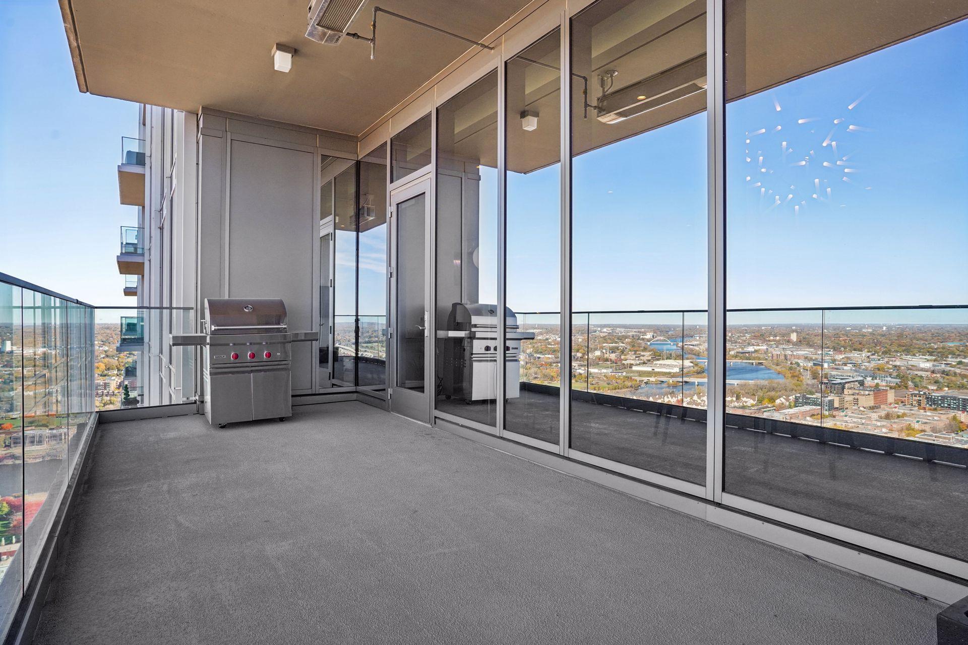 View of Residential at 255 Hennepin Ave #3305, Minneapolis MN 55401, Minneapolis (32 of 63) - Mike Wilen | Minnesota Team Real Estate
