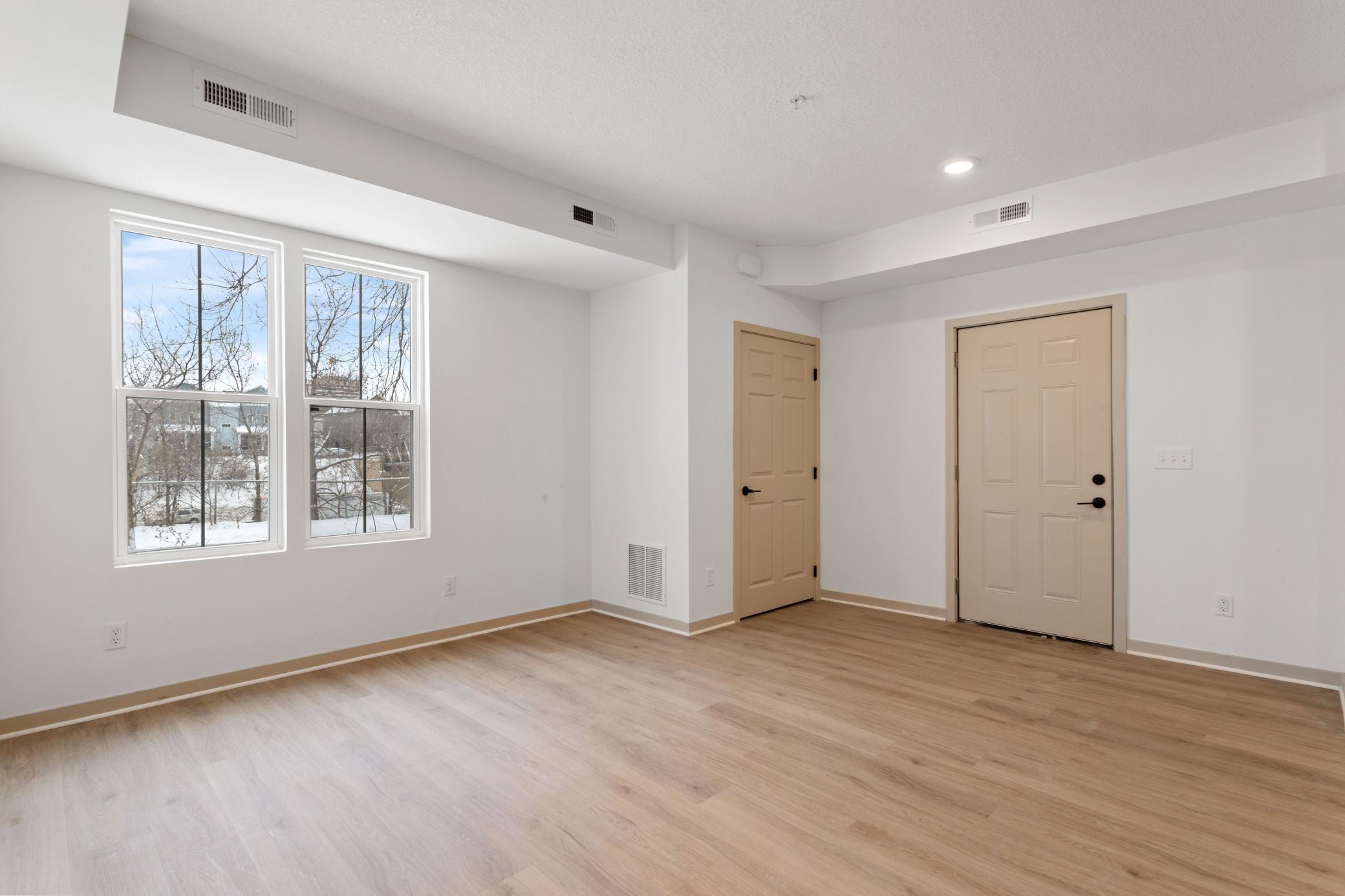 View of Commercial Sale at 814 6th Street, Minneapolis MN 55414, Minneapolis (47 of 50) - Mike Wilen | Minnesota Team Real Estate