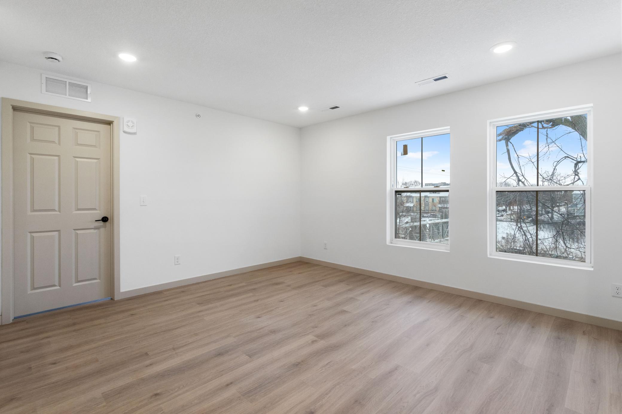 View of Commercial Sale at 814 6th Street, Minneapolis MN 55414, Minneapolis (29 of 50) - Mike Wilen | Minnesota Team Real Estate