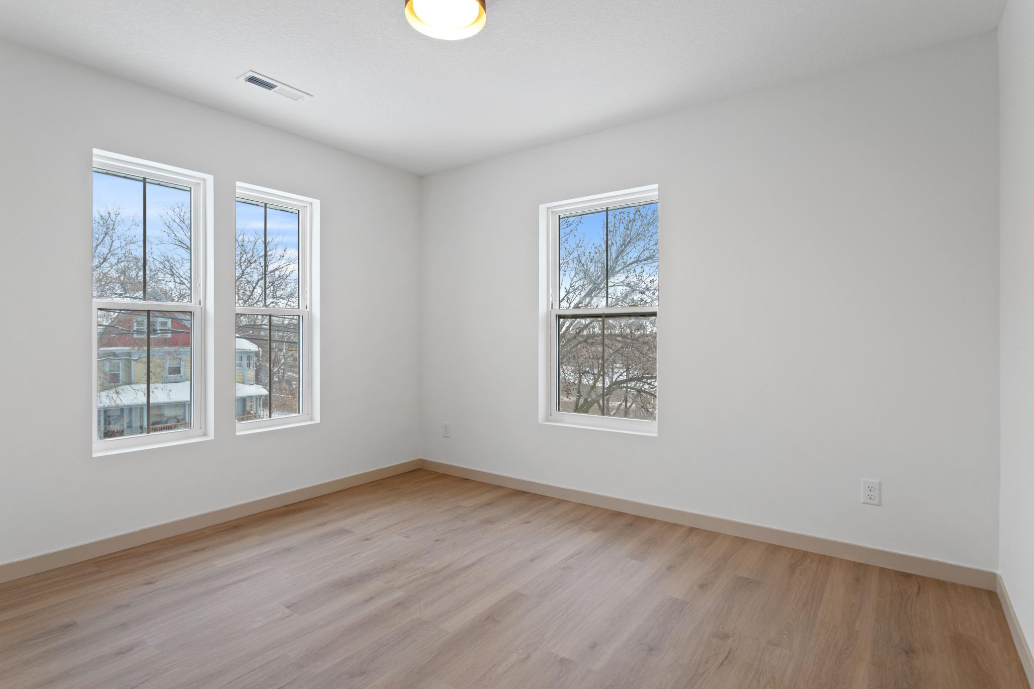 View of Commercial Sale at 814 6th Street, Minneapolis MN 55414, Minneapolis (27 of 50) - Mike Wilen | Minnesota Team Real Estate