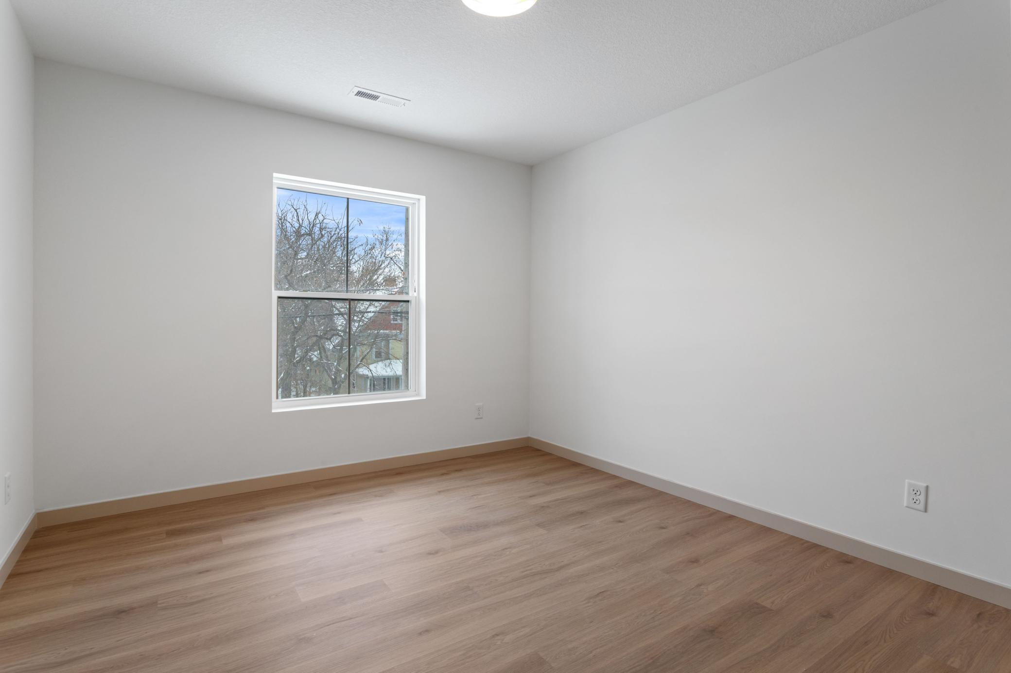 View of Commercial Sale at 814 6th Street, Minneapolis MN 55414, Minneapolis (26 of 50) - Mike Wilen | Minnesota Team Real Estate
