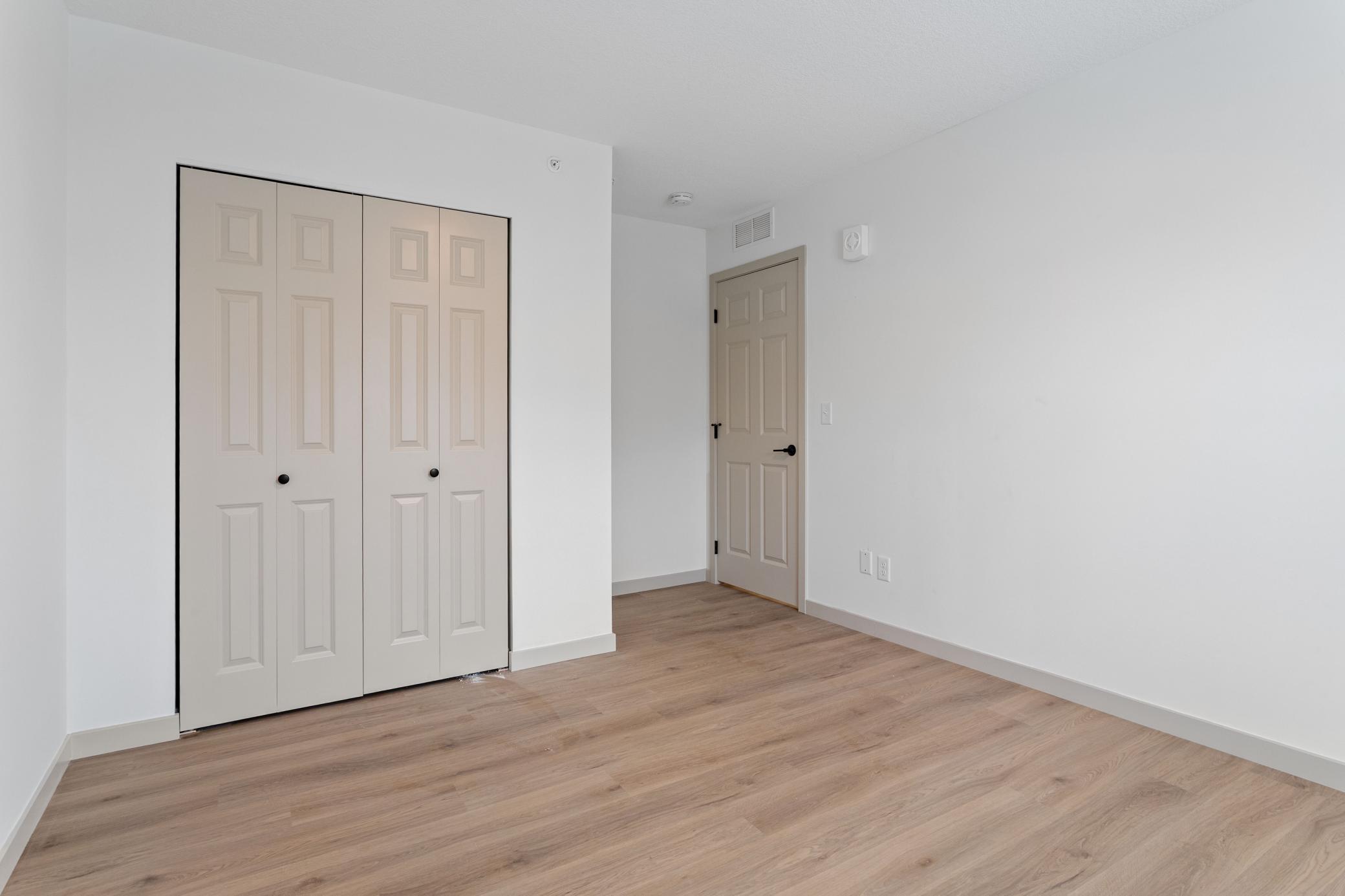 View of Commercial Sale at 814 6th Street, Minneapolis MN 55414, Minneapolis (25 of 50) - Mike Wilen | Minnesota Team Real Estate