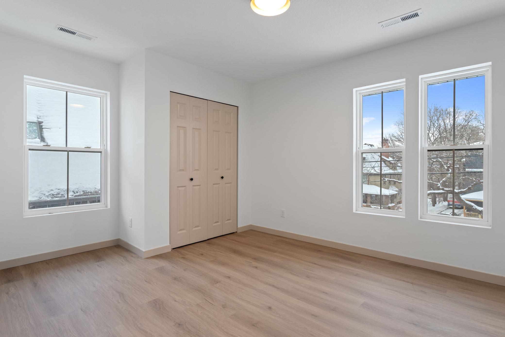 View of Commercial Sale at 814 6th Street, Minneapolis MN 55414, Minneapolis (24 of 50) - Mike Wilen | Minnesota Team Real Estate
