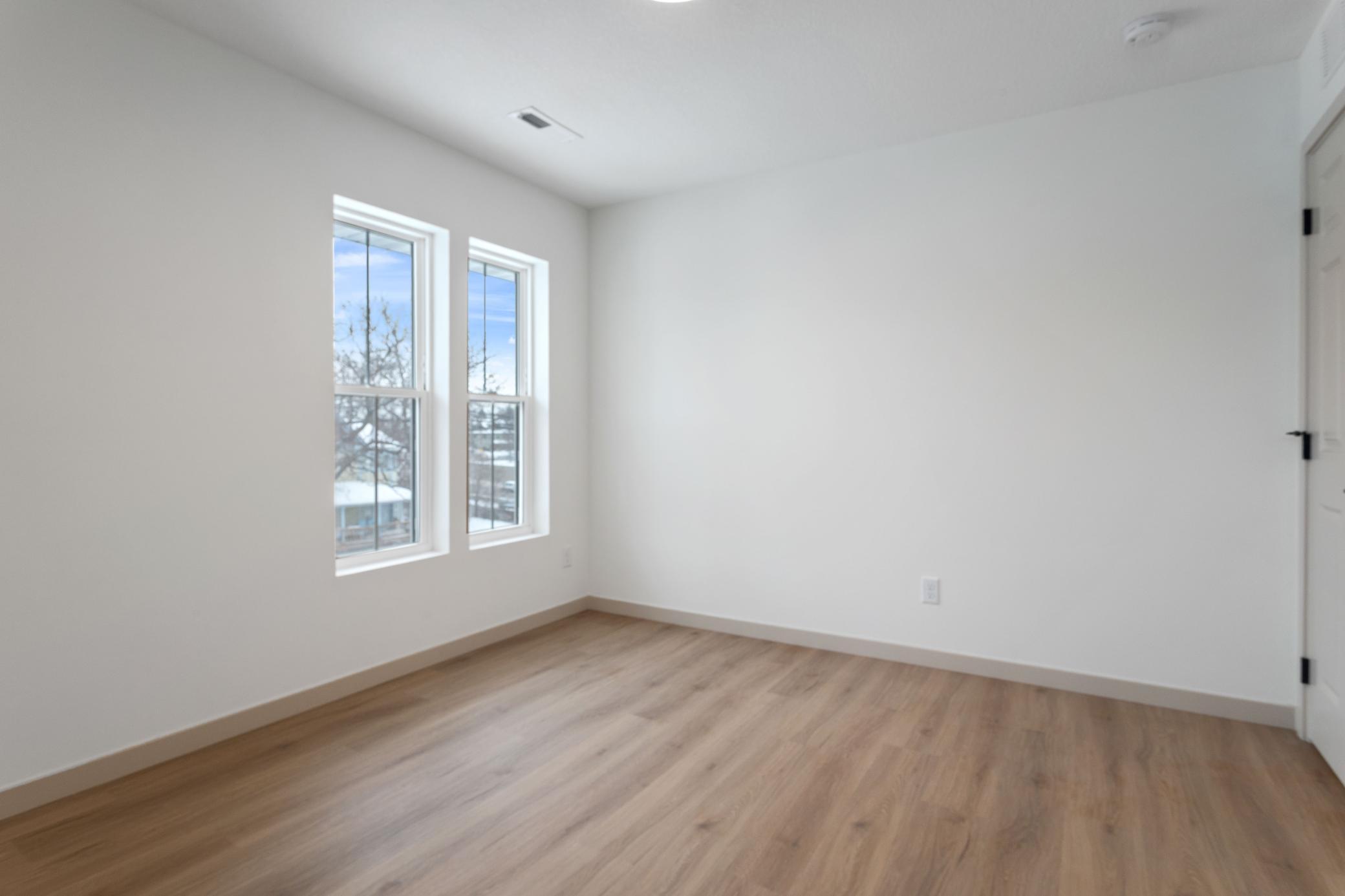 View of Commercial Sale at 814 6th Street, Minneapolis MN 55414, Minneapolis (21 of 50) - Mike Wilen | Minnesota Team Real Estate