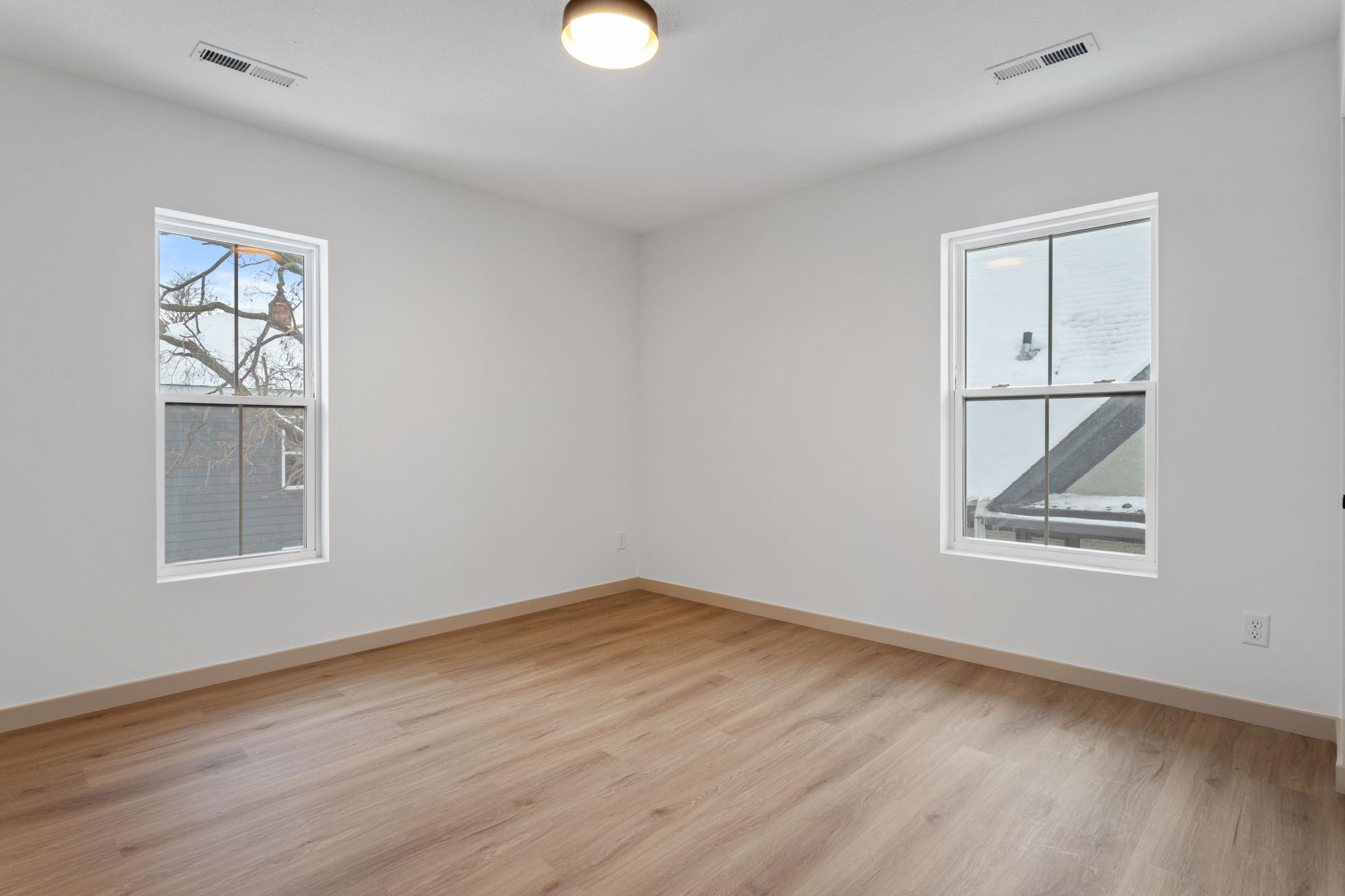 View of Commercial Sale at 814 6th Street, Minneapolis MN 55414, Minneapolis (23 of 50) - Mike Wilen | Minnesota Team Real Estate
