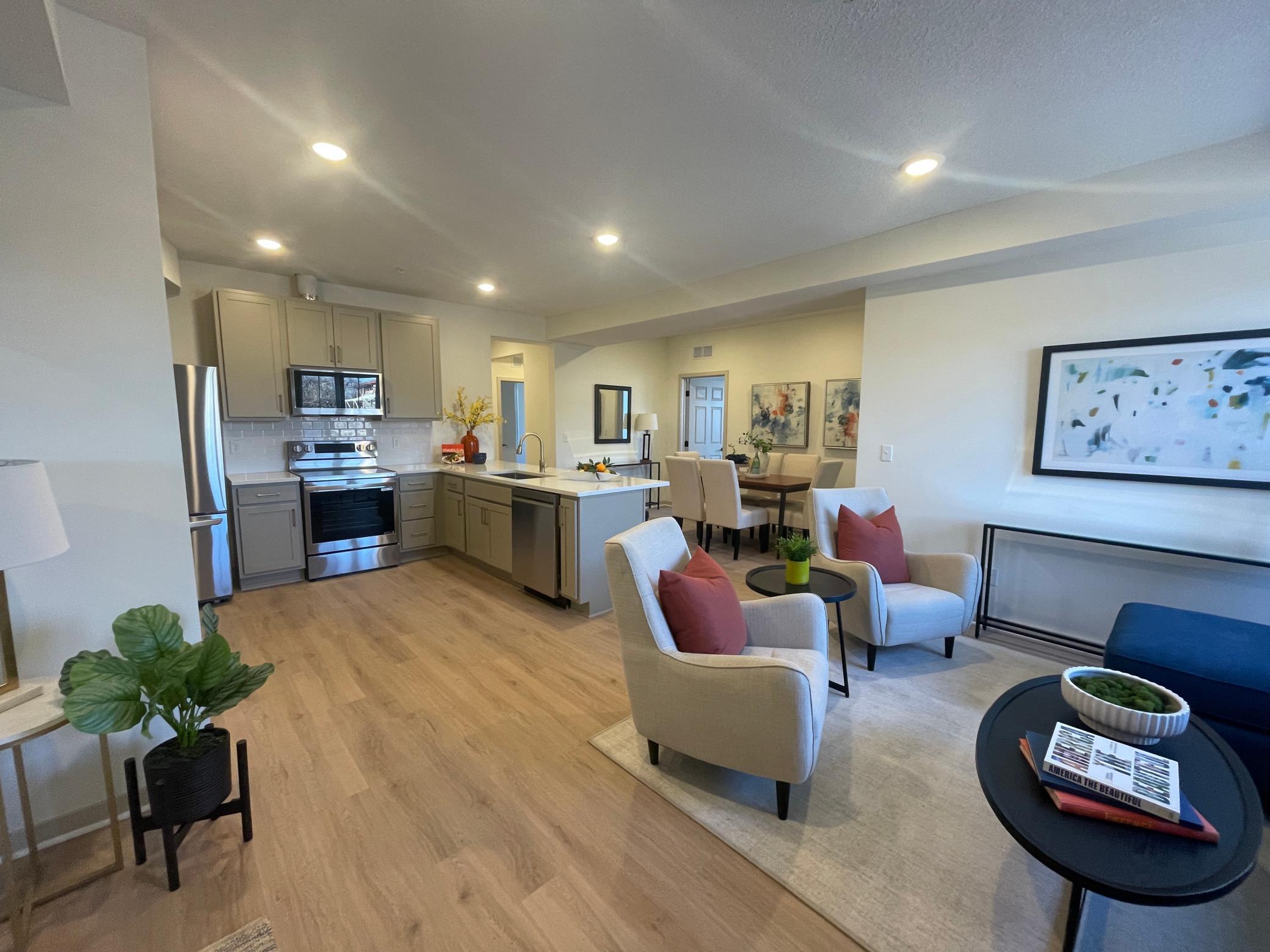 View of Commercial Sale at 814 6th Street, Minneapolis MN 55414, Minneapolis (36 of 50) - Mike Wilen | Minnesota Team Real Estate
