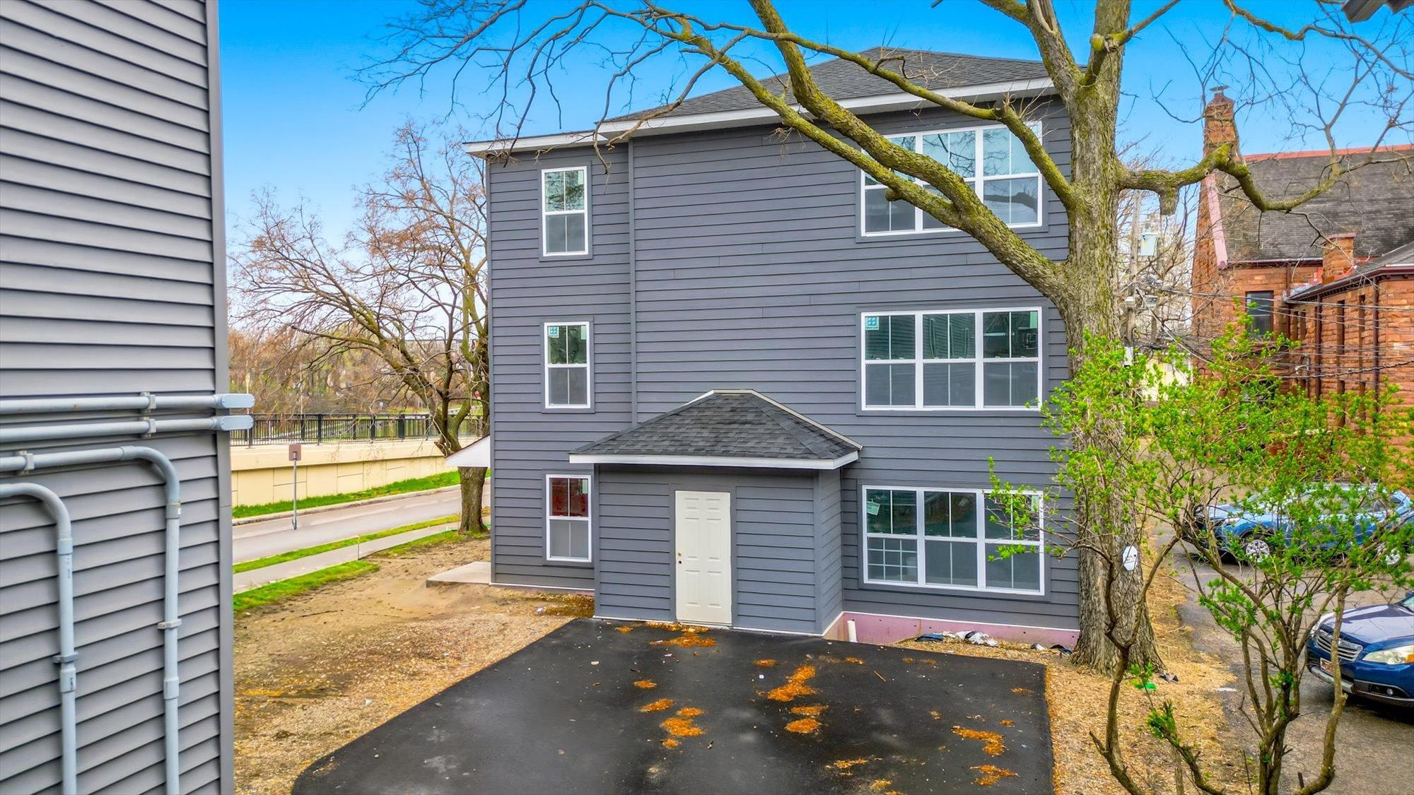 View of Commercial Sale at 814 6th Street, Minneapolis MN 55414, Minneapolis (6 of 50) - Mike Wilen | Minnesota Team Real Estate