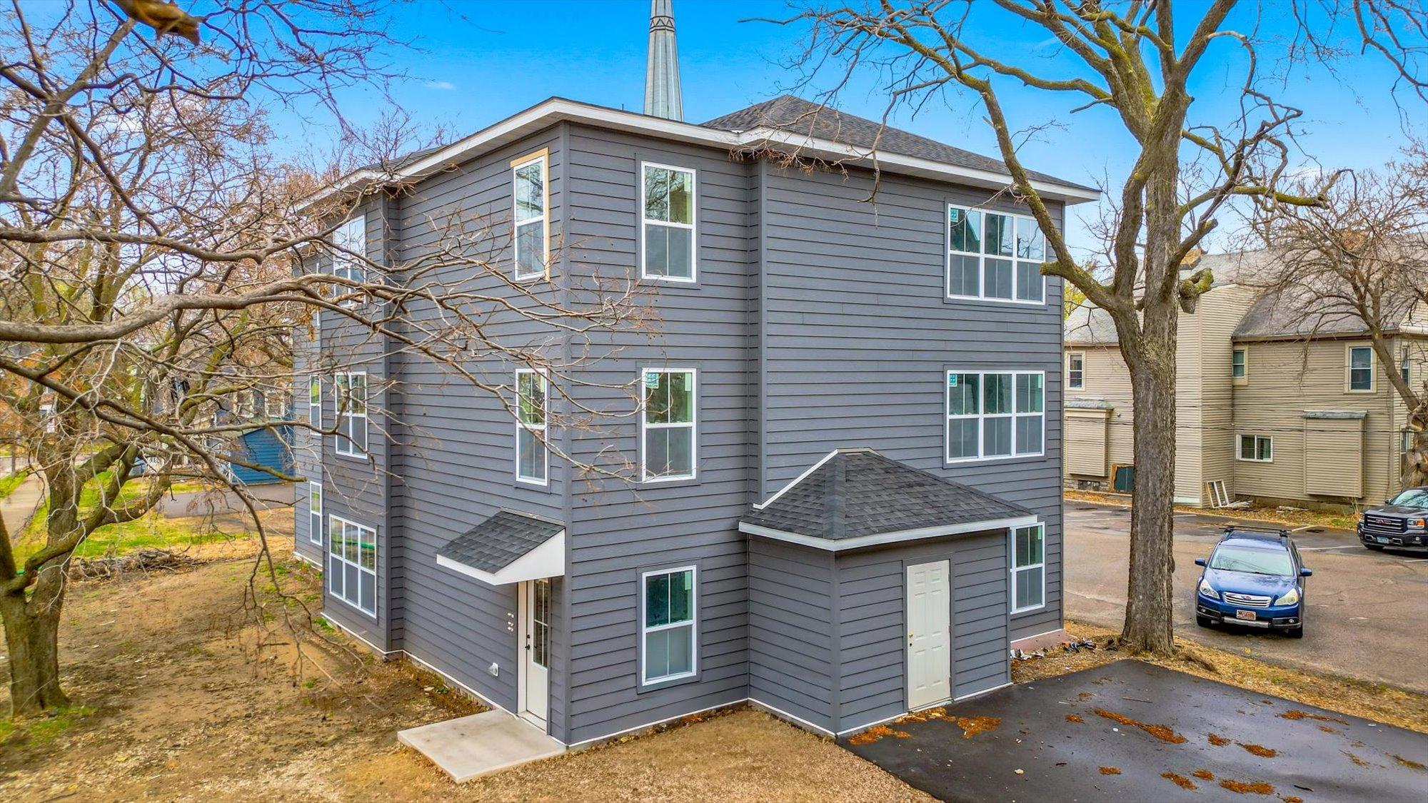 View of Commercial Sale at 814 6th Street, Minneapolis MN 55414, Minneapolis (3 of 50) - Mike Wilen | Minnesota Team Real Estate