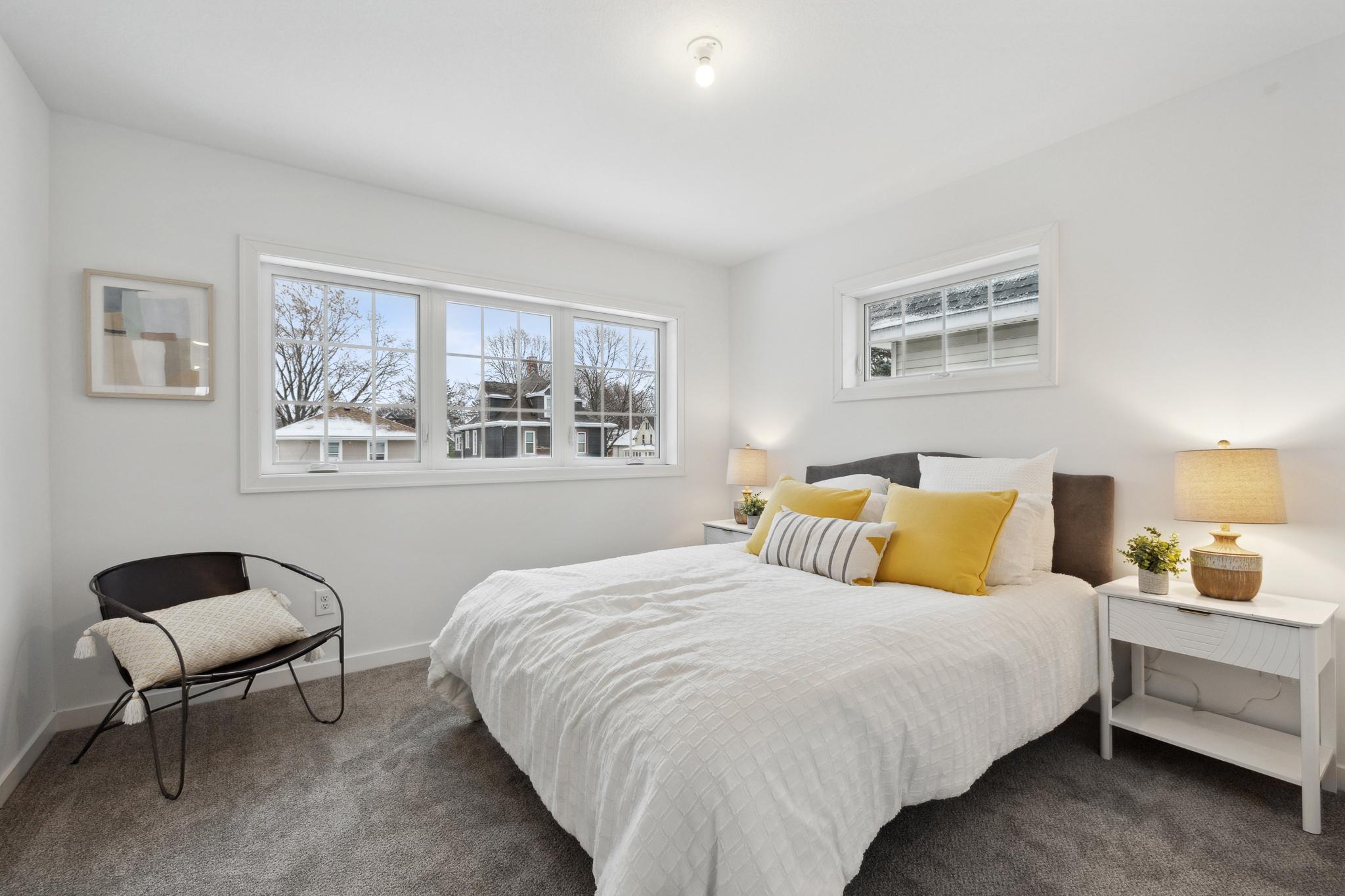 View of Residential at 2030 James Avenue, Minneapolis MN 55411, Minneapolis (21 of 23) - Mike Wilen | Minnesota Team Real Estate