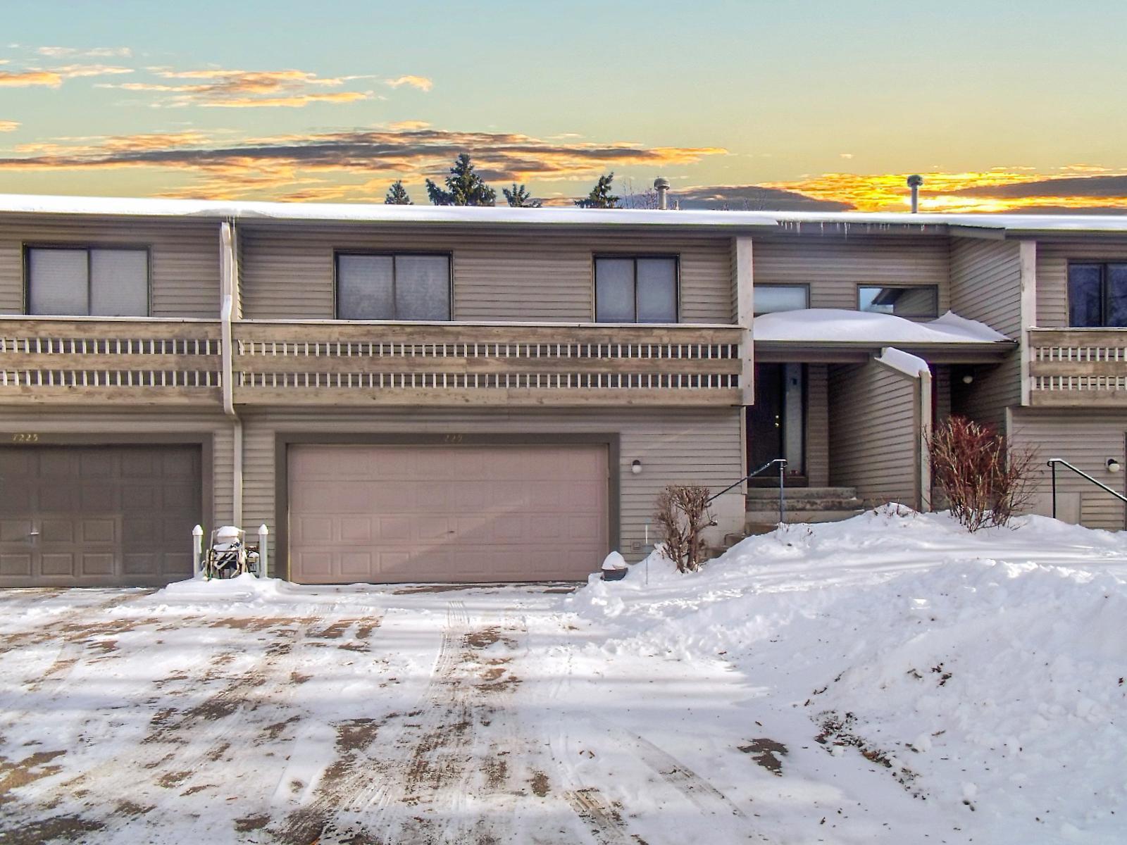 View of Residential at 7229 Woodstock Curve, Bloomington MN 55438, Bloomington - Mike Wilen | Minnesota Team Real Estate