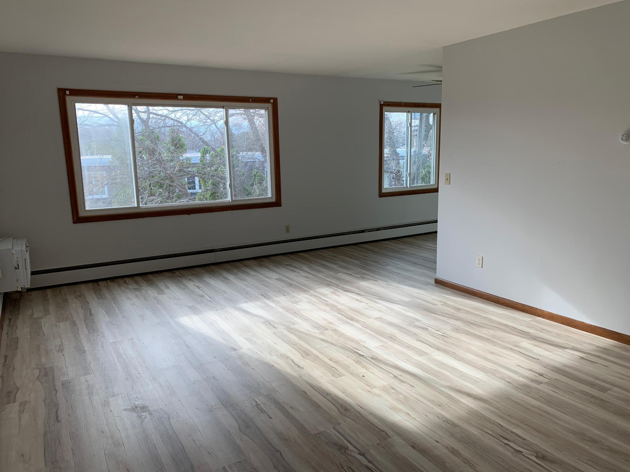 View of Commercial Sale at 4001 Mavelle Drive, Edina MN 55435, Edina (4 of 41) - Mike Wilen | Minnesota Team Real Estate