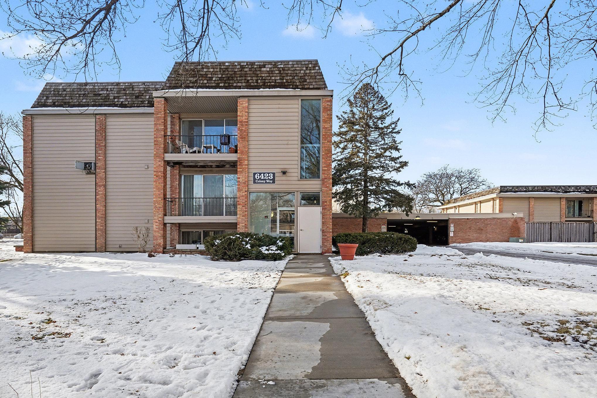 View of Residential at 6423 Colony Way #3L, Edina MN 55435, Edina (13 of 15) - Mike Wilen | Minnesota Team Real Estate