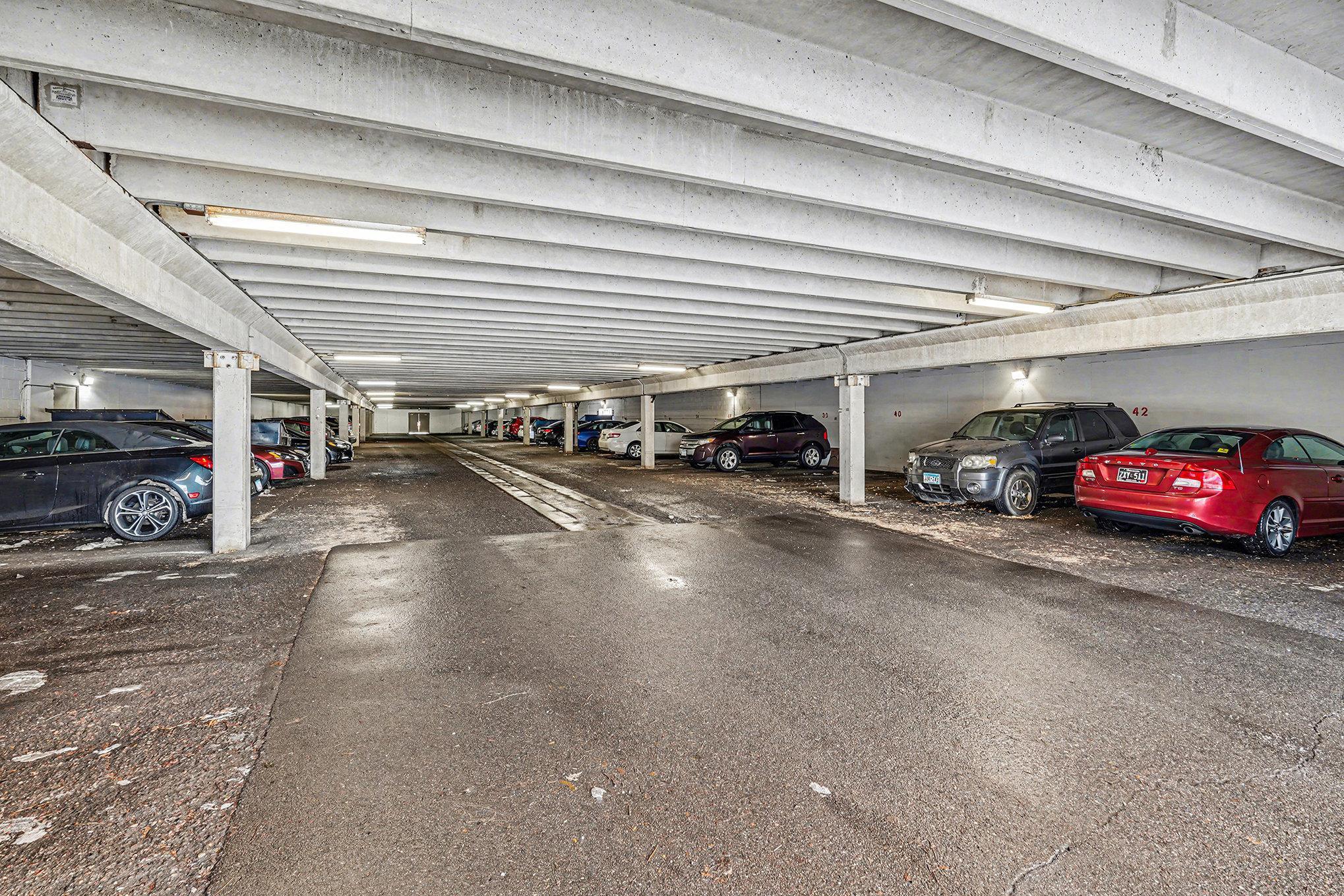 View of Residential at 6423 Colony Way #3L, Edina MN 55435, Edina (11 of 15) - Mike Wilen | Minnesota Team Real Estate