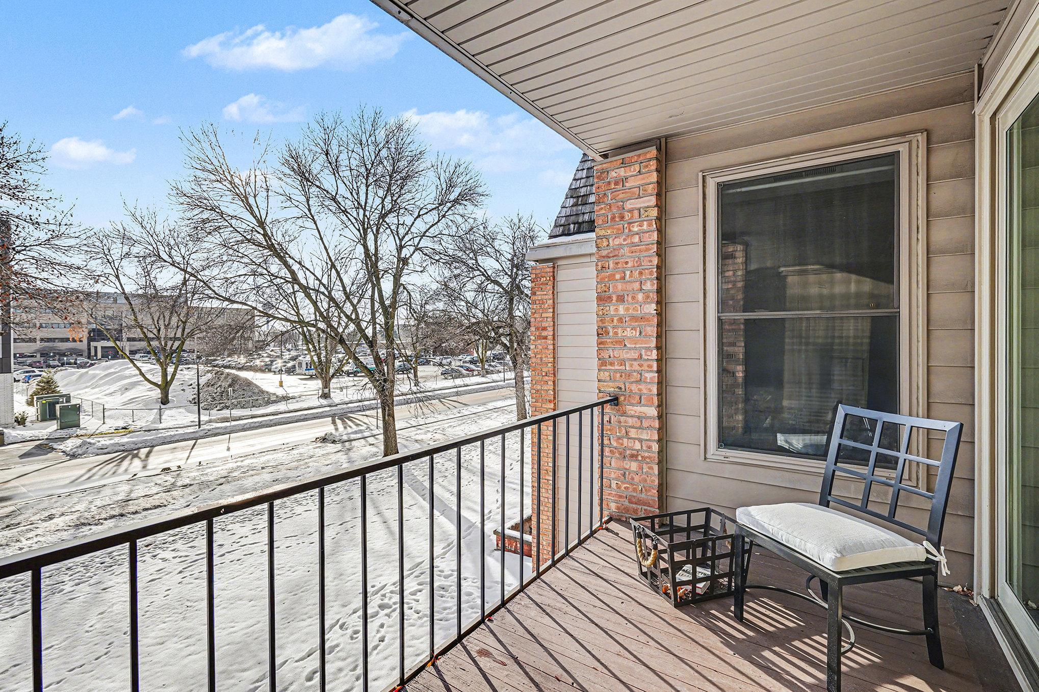 View of Residential at 6423 Colony Way #3L, Edina MN 55435, Edina (10 of 15) - Mike Wilen | Minnesota Team Real Estate