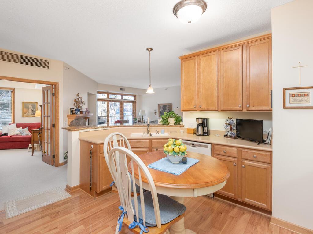 View of Residential at 5225 Grandview Square #210, Edina MN 55436, Edina (6 of 31) - Mike Wilen | Minnesota Team Real Estate