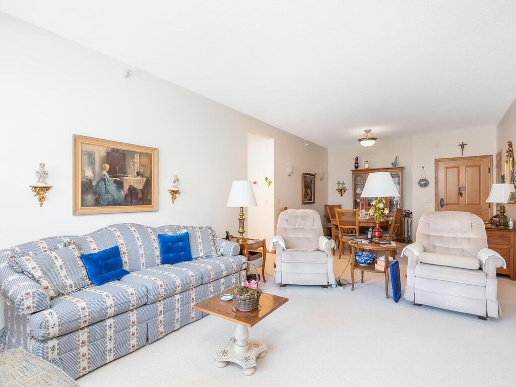 View of Residential at 5225 Grandview Square #210, Edina MN 55436, Edina (11 of 31) - Mike Wilen | Minnesota Team Real Estate