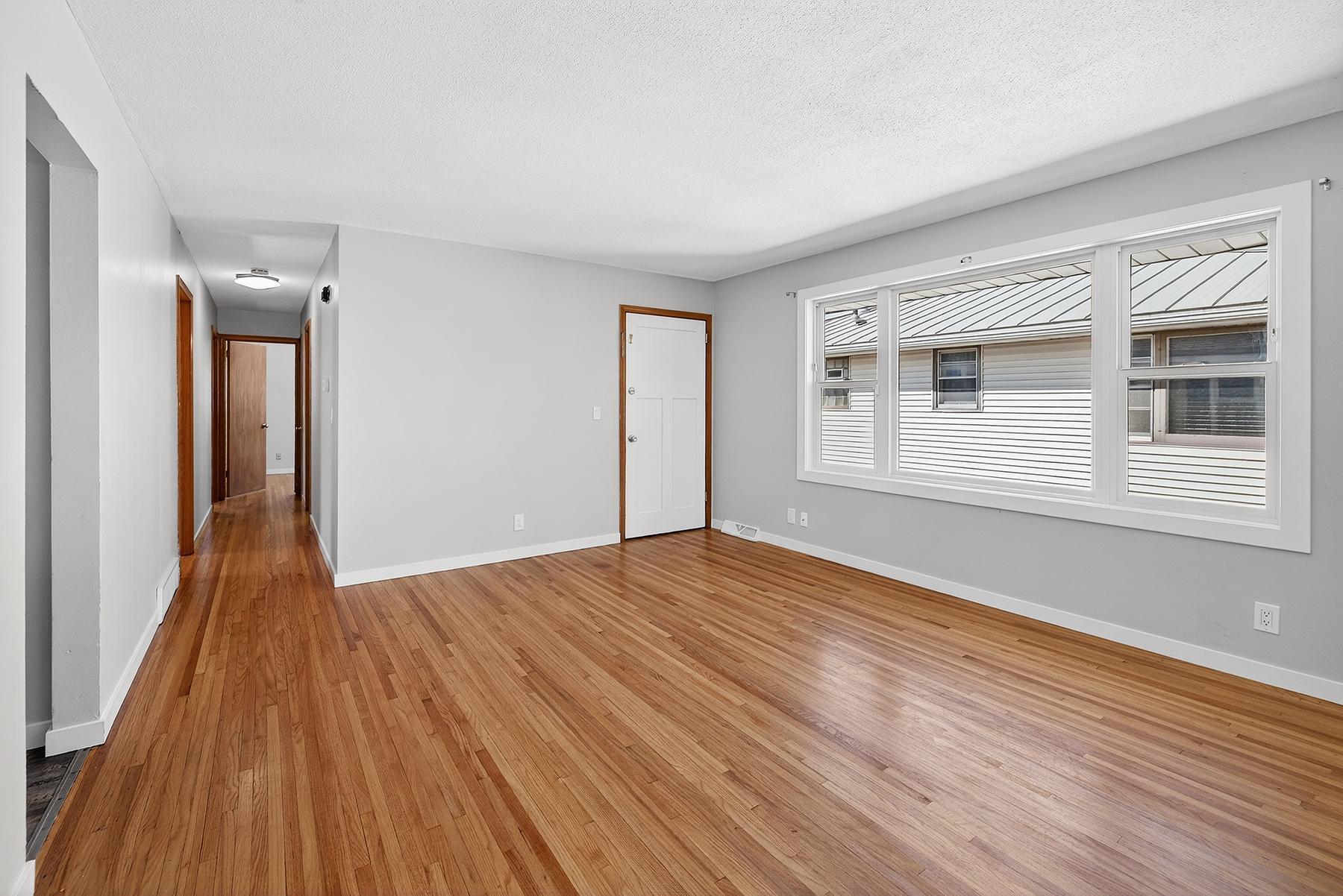 View of Residential Income at 5844 Washburn Avenue, Minneapolis MN 55410, Minneapolis (6 of 18) - Mike Wilen | Minnesota Team Real Estate