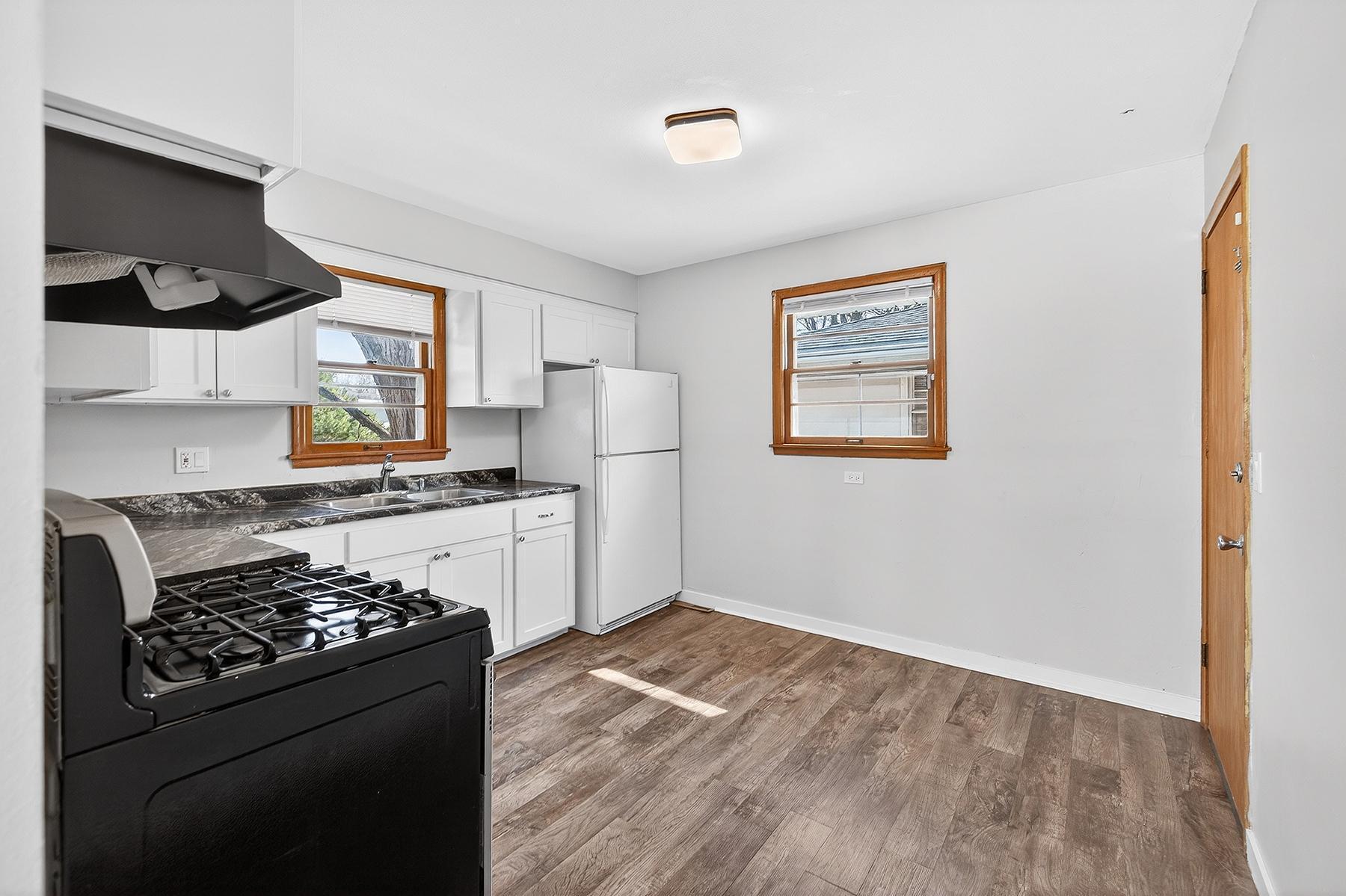 View of Residential Income at 5844 Washburn Avenue, Minneapolis MN 55410, Minneapolis (8 of 18) - Mike Wilen | Minnesota Team Real Estate