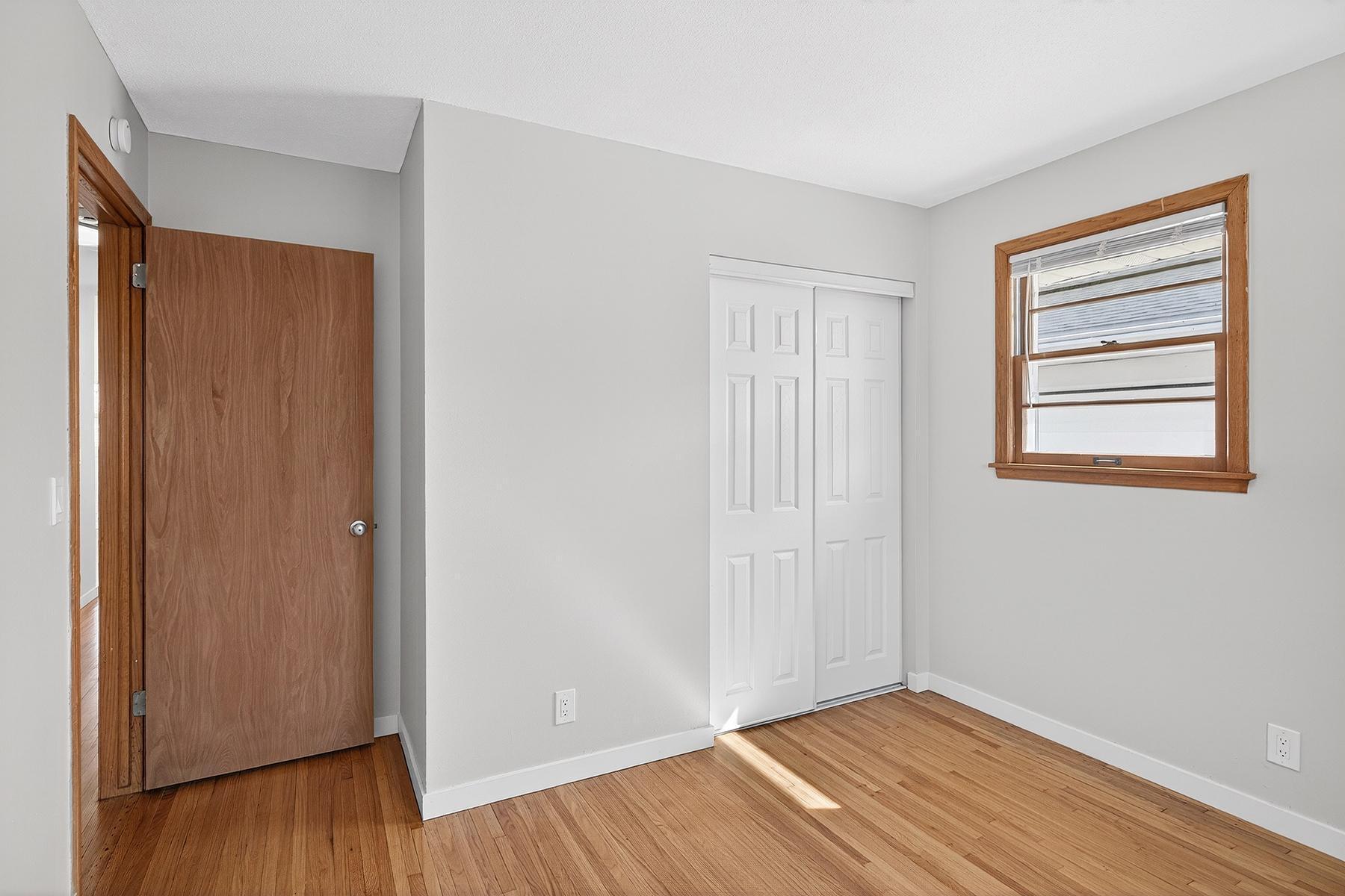 View of Residential Income at 5844 Washburn Avenue, Minneapolis MN 55410, Minneapolis (13 of 18) - Mike Wilen | Minnesota Team Real Estate