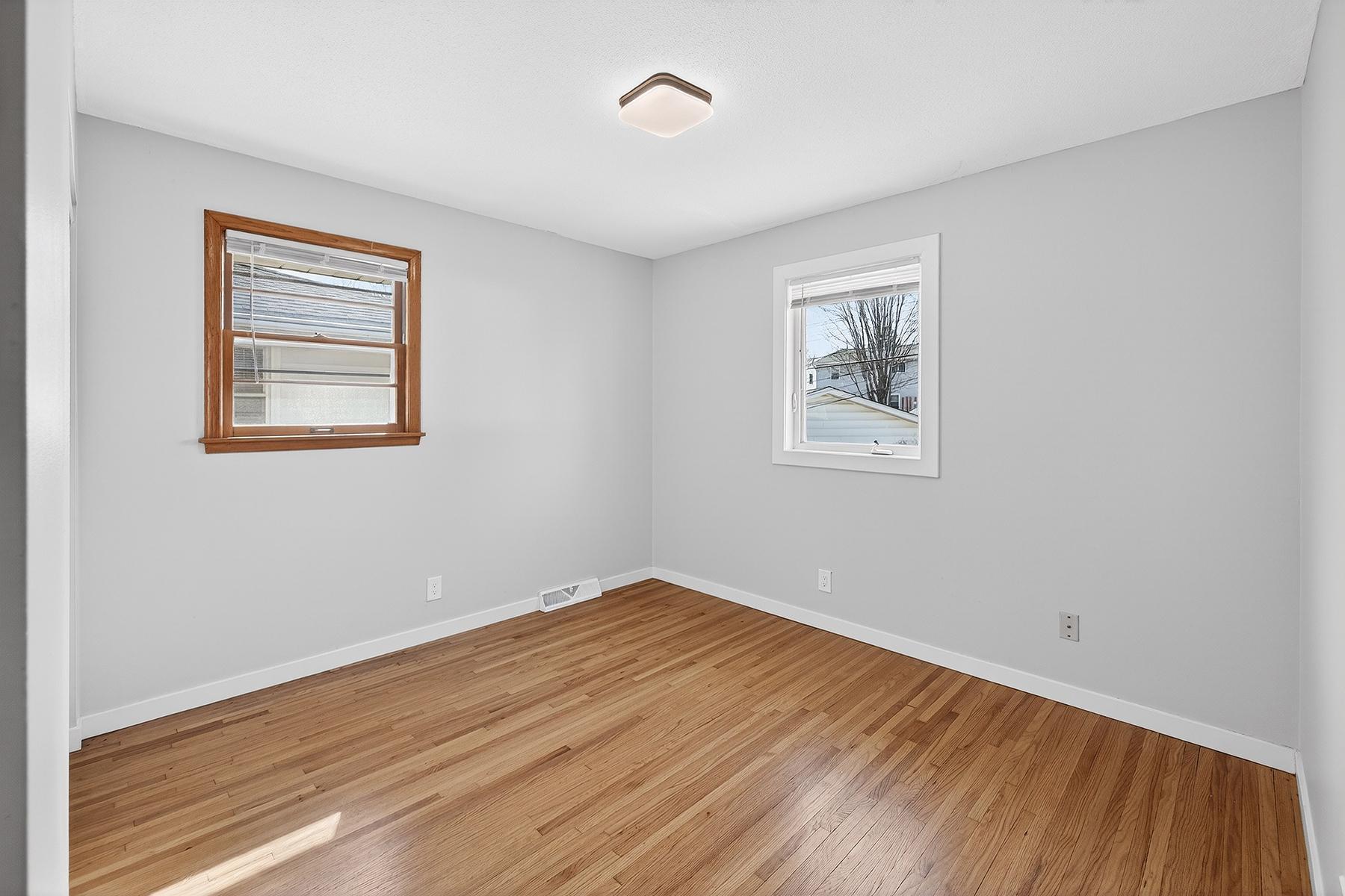 View of Residential Income at 5844 Washburn Avenue, Minneapolis MN 55410, Minneapolis (12 of 18) - Mike Wilen | Minnesota Team Real Estate