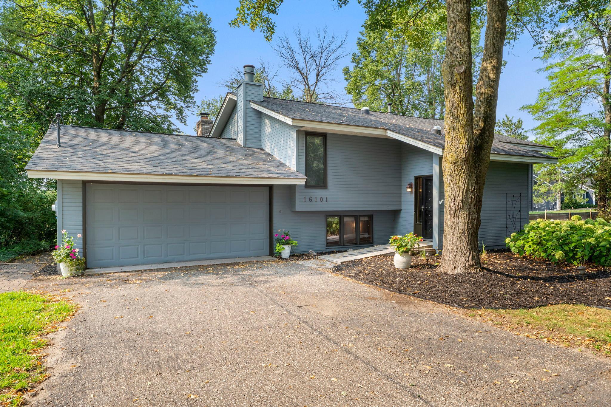 View of Residential at 16101 Hilltop Road, Eden Prairie MN 55347, Eden Prairie (2 of 30) - Mike Wilen | Minnesota Team Real Estate