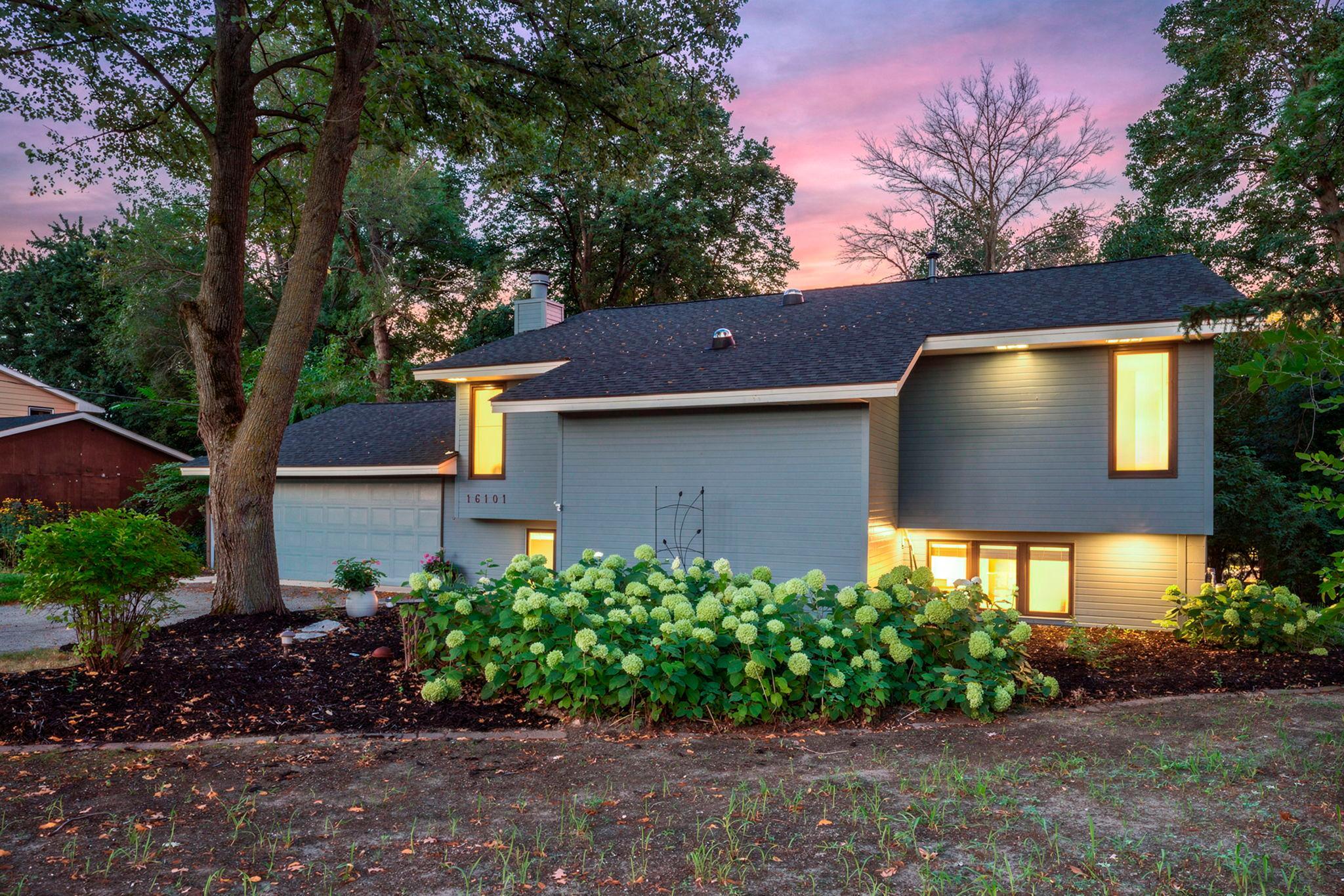 View of Residential at 16101 Hilltop Road, Eden Prairie MN 55347, Eden Prairie (30 of 30) - Mike Wilen | Minnesota Team Real Estate