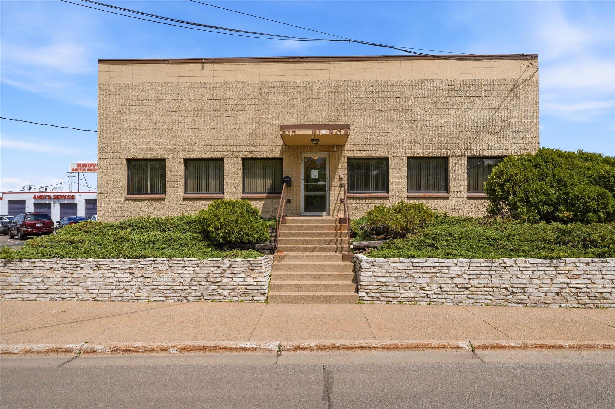 View of Commercial Sale at 617 Pierce Street, Anoka MN 55303, Anoka (64 of 69) - Mike Wilen | Minnesota Team Real Estate