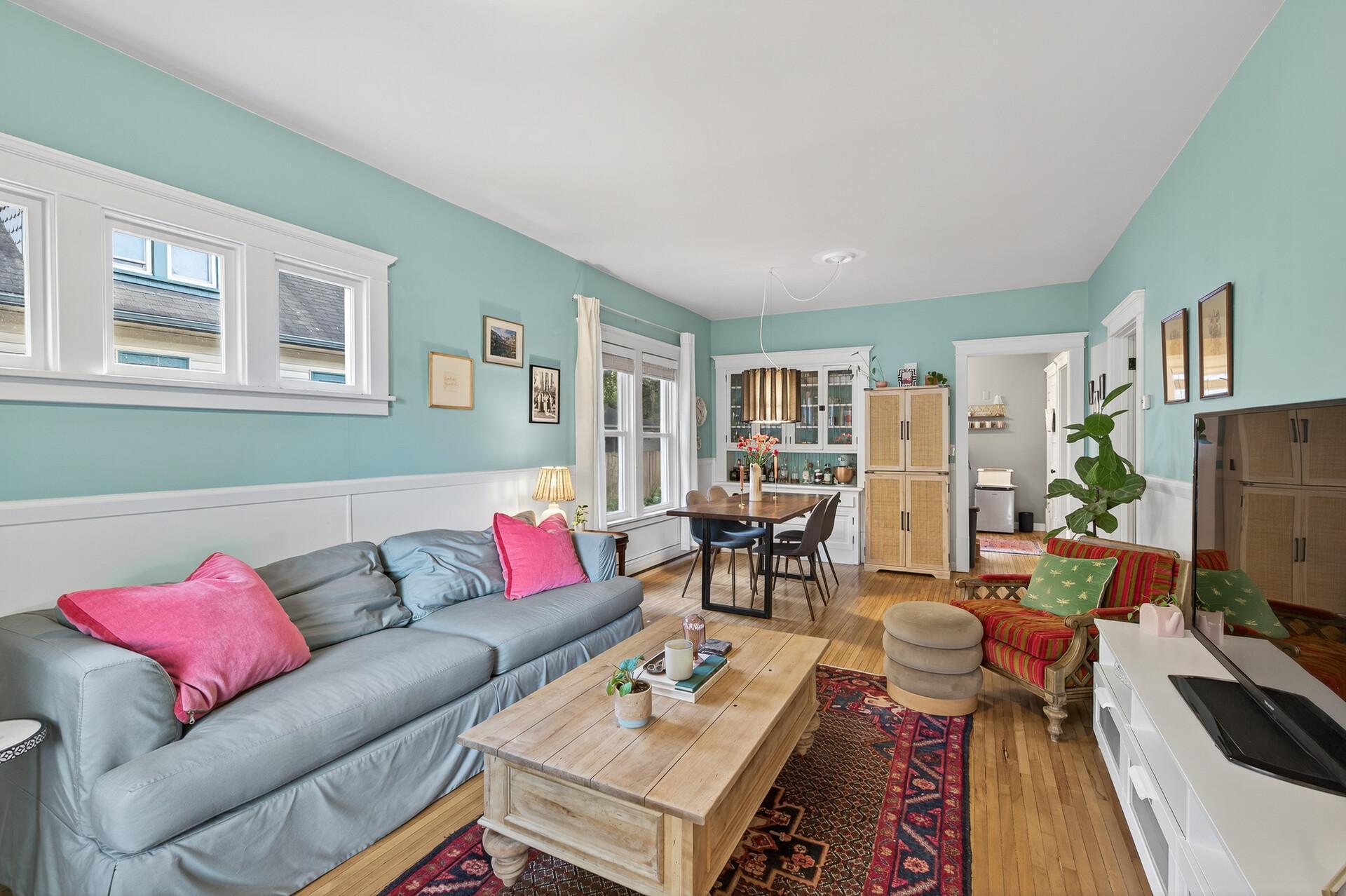 View of Residential at 989 Barrett Street, Saint Paul MN 55103, Saint Paul - Mike Wilen | Minnesota Team Real Estate