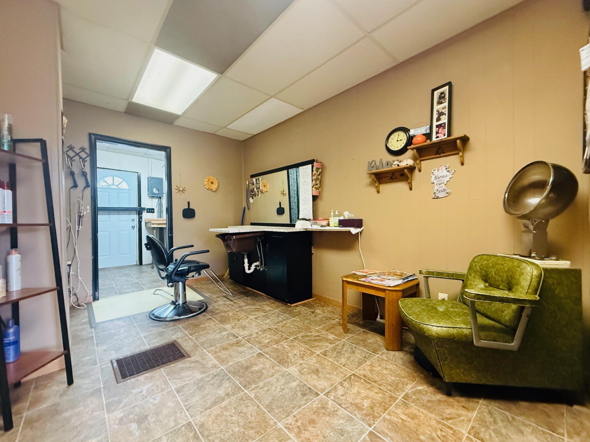 View of Commercial Sale at 520 Main Street, Onamia MN 56359, Onamia (9 of 20) - Mike Wilen | Minnesota Team Real Estate