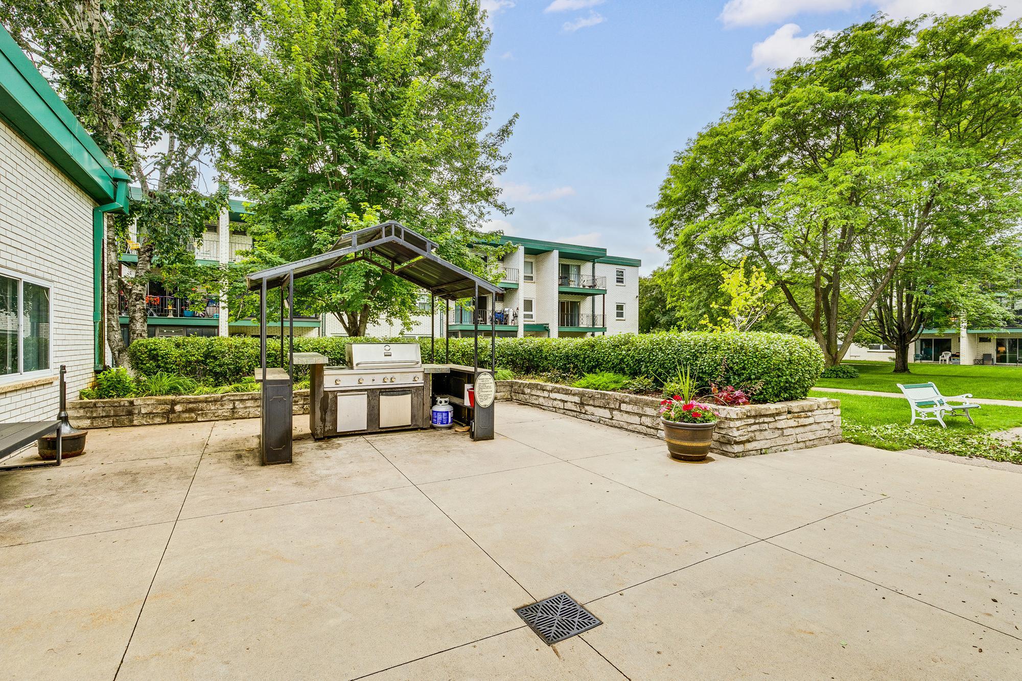 View of Residential at 2710 Dale Street #B307, Roseville MN 55113, Roseville (19 of 23) - Mike Wilen | Minnesota Team Real Estate