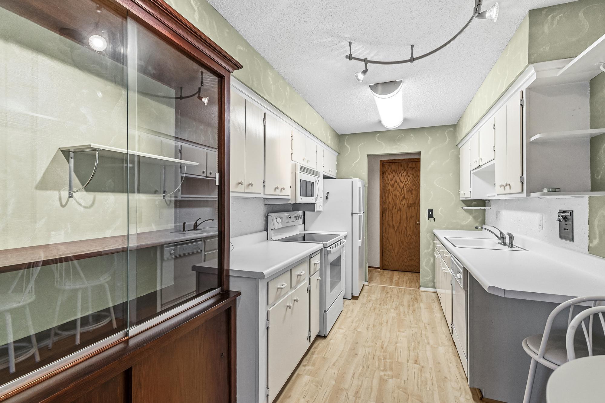 View of Residential at 2710 Dale Street #B307, Roseville MN 55113, Roseville (11 of 23) - Mike Wilen | Minnesota Team Real Estate