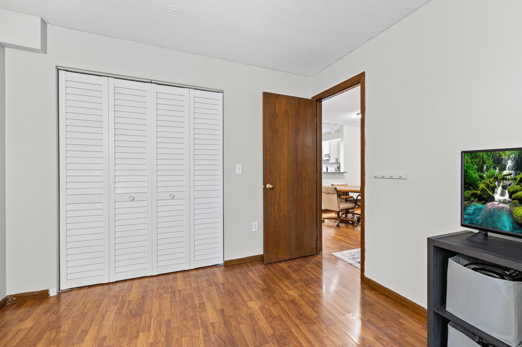 View of Residential at 7618 York Avenue #1218, Edina MN 55435, Edina (19 of 46) - Mike Wilen | Minnesota Team Real Estate