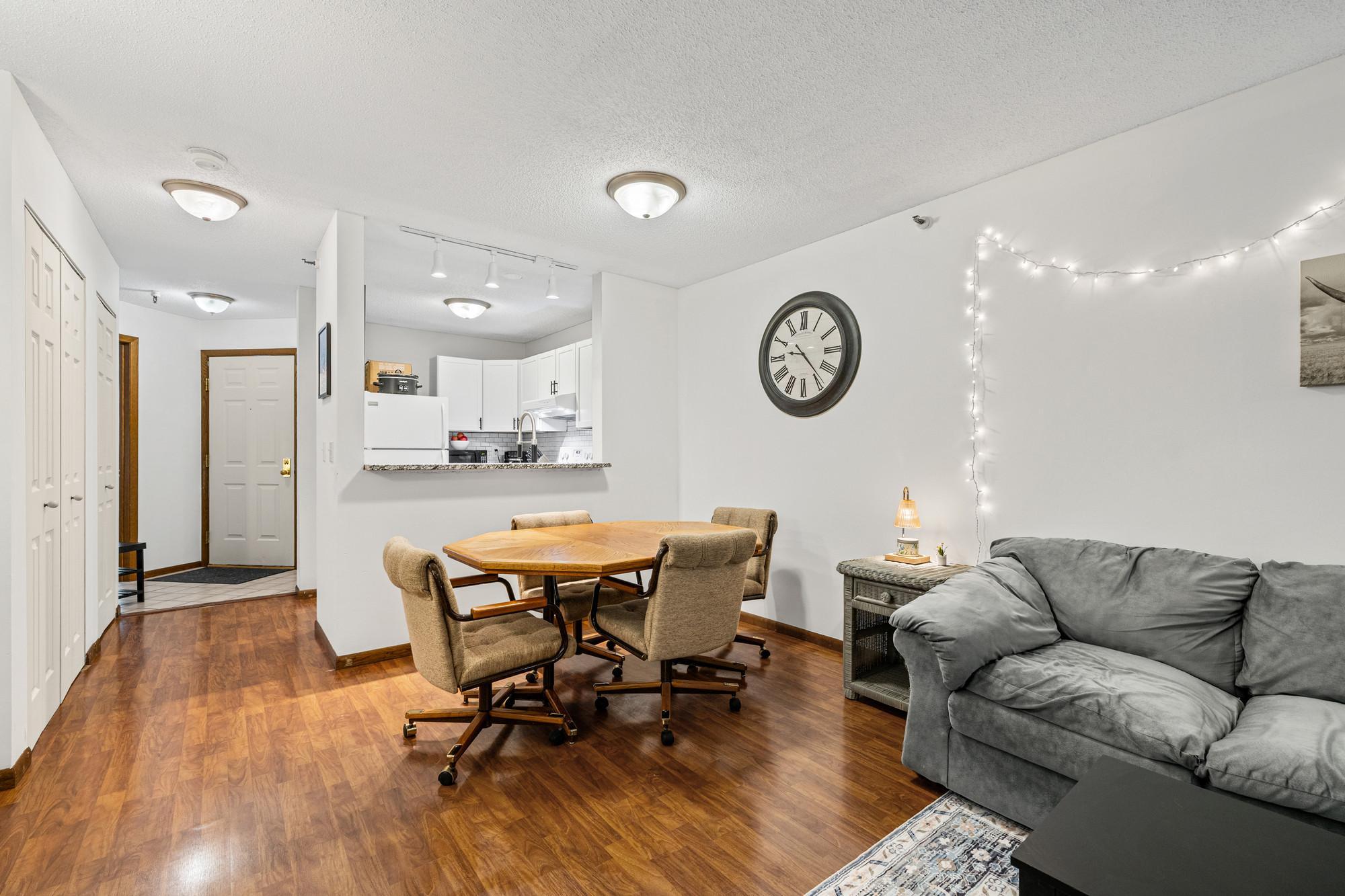 View of Residential at 7618 York Avenue #1218, Edina MN 55435, Edina (7 of 46) - Mike Wilen | Minnesota Team Real Estate