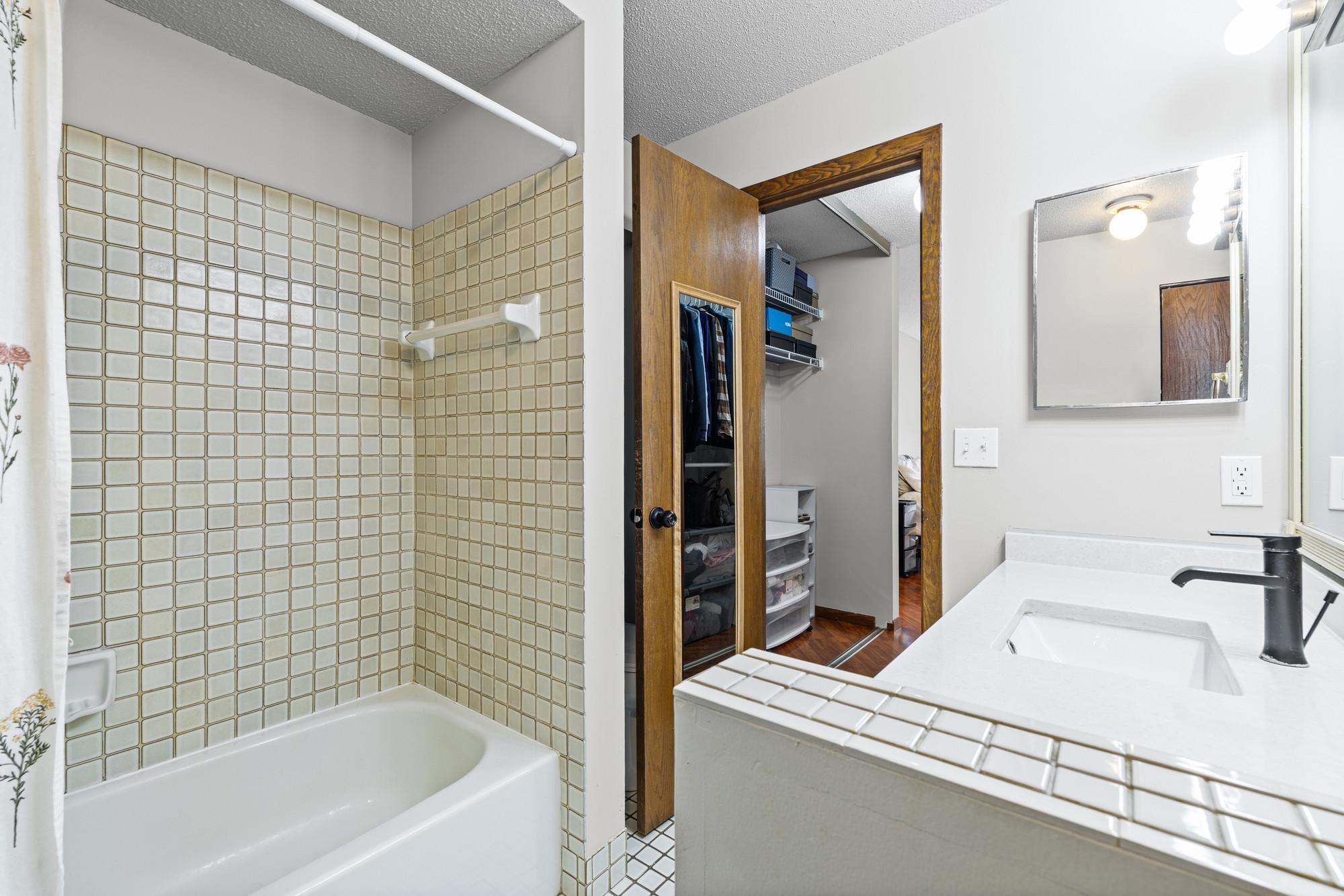 View of Residential at 7618 York Avenue #1218, Edina MN 55435, Edina (26 of 46) - Mike Wilen | Minnesota Team Real Estate