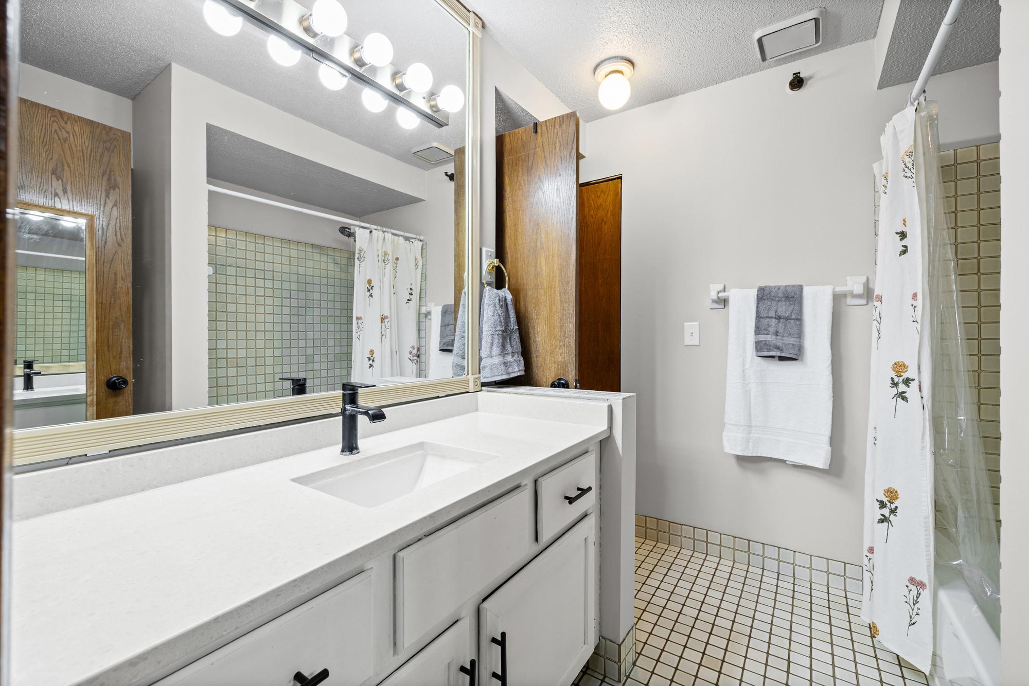 View of Residential at 7618 York Avenue #1218, Edina MN 55435, Edina (25 of 46) - Mike Wilen | Minnesota Team Real Estate