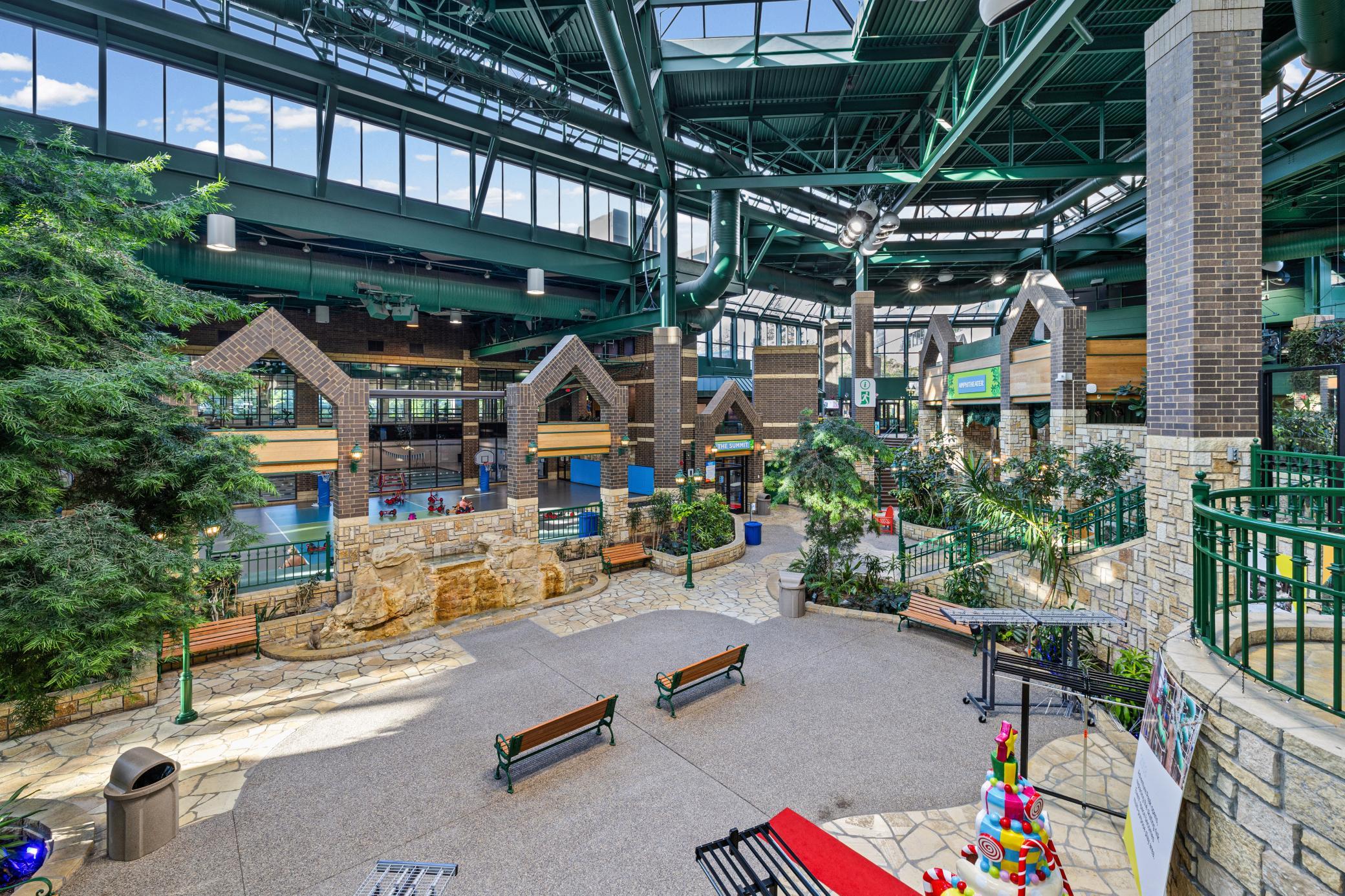 View of Residential at 7618 York Avenue #1218, Edina MN 55435, Edina (40 of 46) - Mike Wilen | Minnesota Team Real Estate