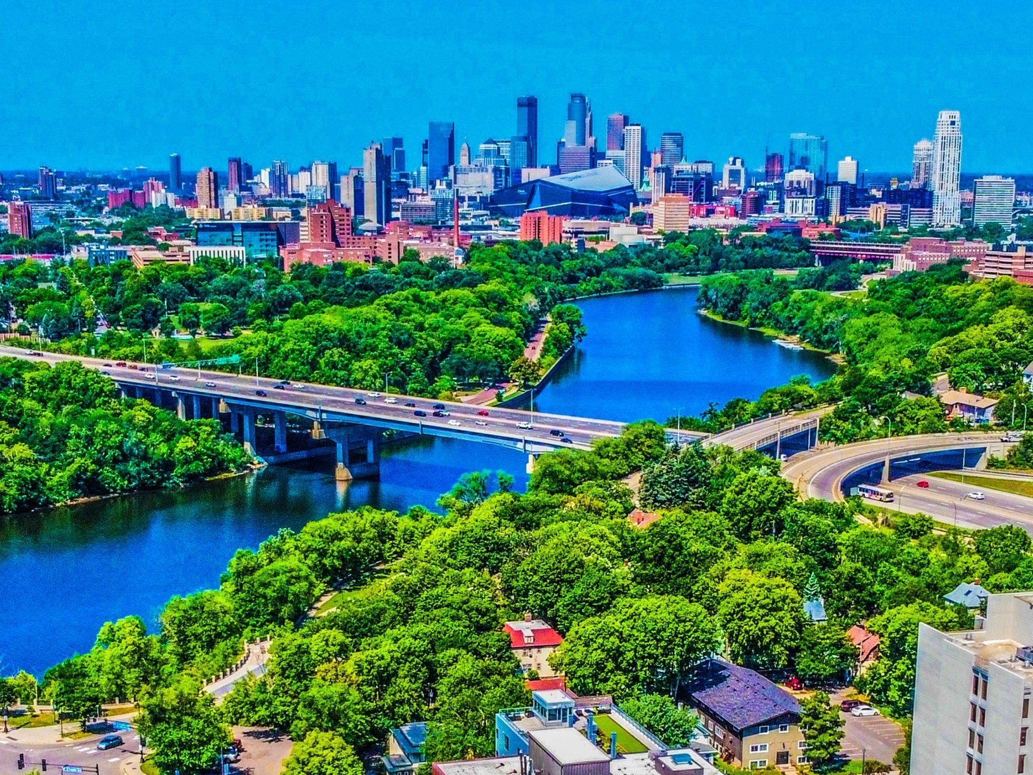 View of Residential Income at 836 Thornton Street, Minneapolis MN 55414, Minneapolis (3 of 8) - Mike Wilen | Minnesota Team Real Estate