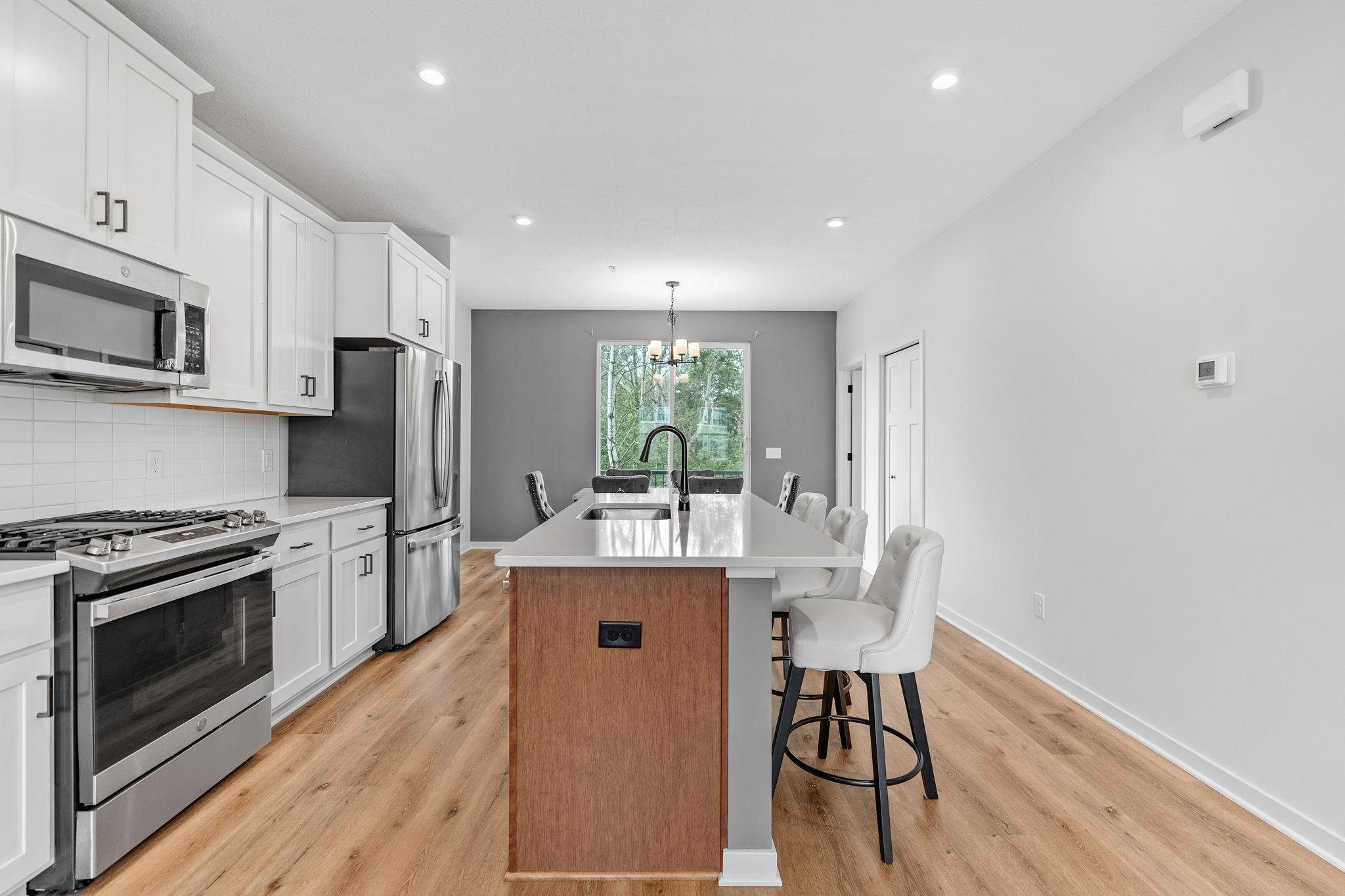 View of Residential at 8612 Kenyon Court #B, Blaine MN 55434, Blaine (17 of 45) - Mike Wilen | Minnesota Team Real Estate