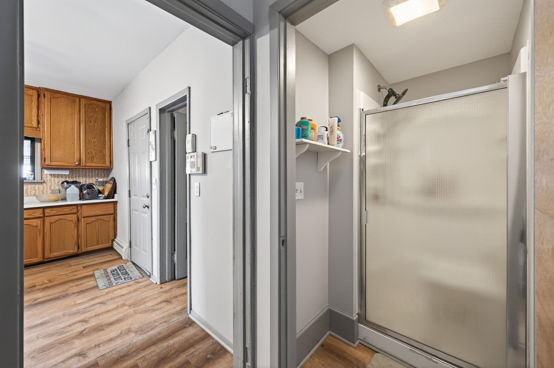 View of Residential Income at 4126 Dupont Avenue, Minneapolis MN 55412, Minneapolis (25 of 38) - Mike Wilen | Minnesota Team Real Estate
