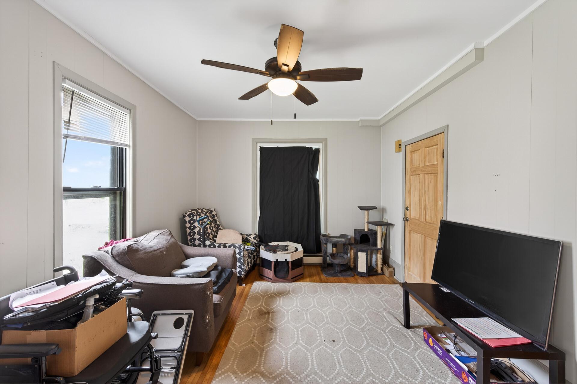 View of Residential Income at 4126 Dupont Avenue, Minneapolis MN 55412, Minneapolis (16 of 38) - Mike Wilen | Minnesota Team Real Estate