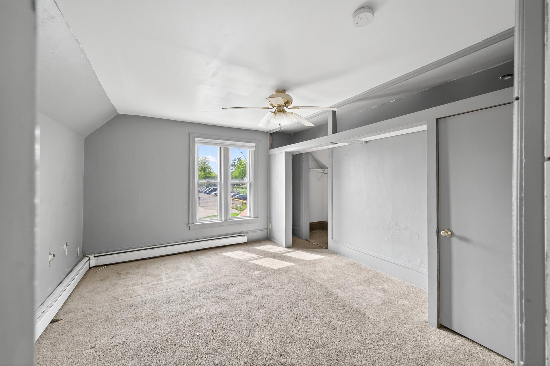 View of Residential Income at 4126 Dupont Avenue, Minneapolis MN 55412, Minneapolis (12 of 38) - Mike Wilen | Minnesota Team Real Estate