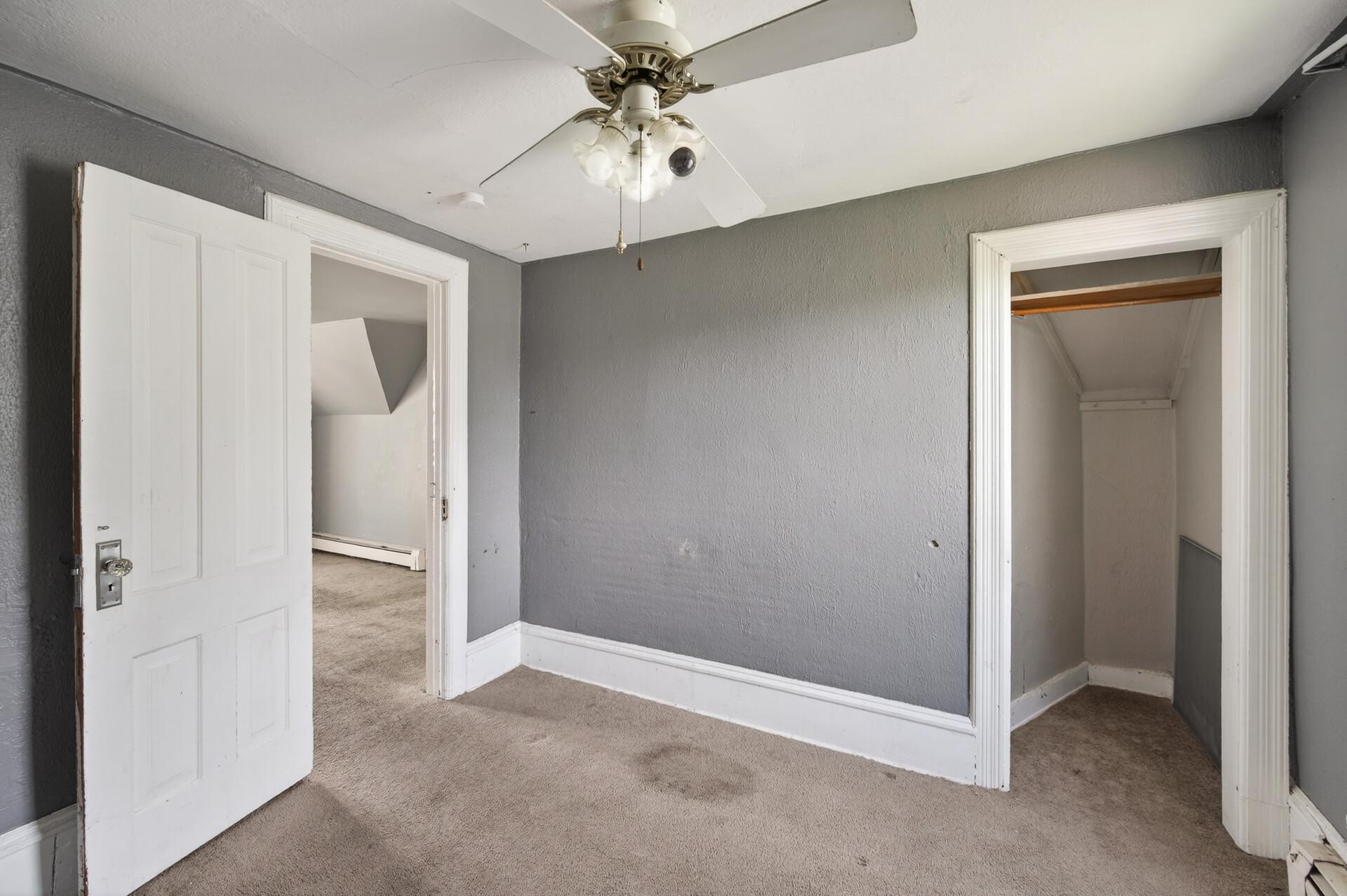 View of Residential Income at 4126 Dupont Avenue, Minneapolis MN 55412, Minneapolis (11 of 38) - Mike Wilen | Minnesota Team Real Estate