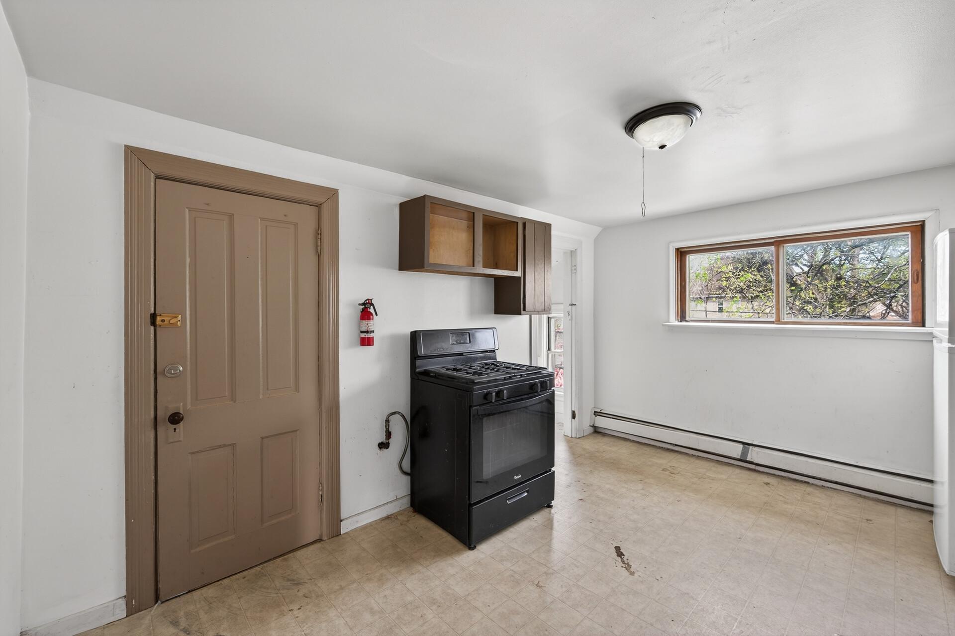 View of Residential Income at 4126 Dupont Avenue, Minneapolis MN 55412, Minneapolis (5 of 38) - Mike Wilen | Minnesota Team Real Estate