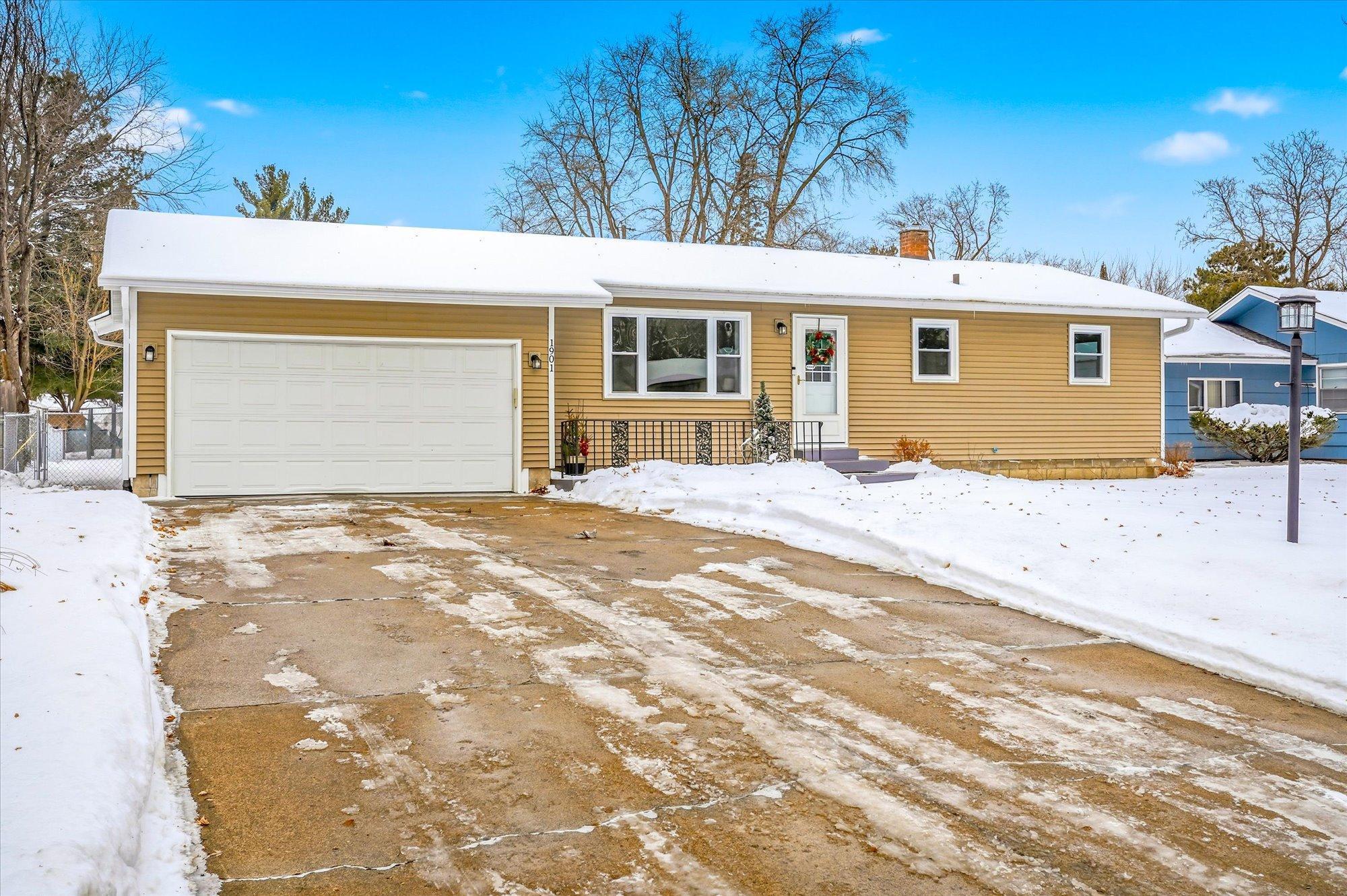 View of Residential at 1901 Stowe Avenue, Arden Hills MN 55112, Arden Hills - Mike Wilen | Minnesota Team Real Estate