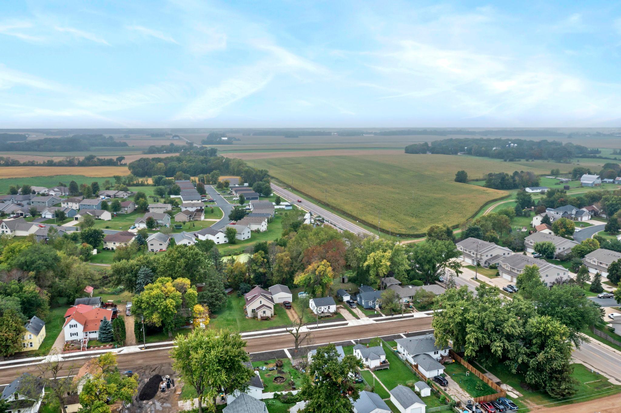 View of Residential at 406 5th Street, Montgomery MN 56069, Montgomery (43 of 46) - Mike Wilen | Minnesota Team Real Estate