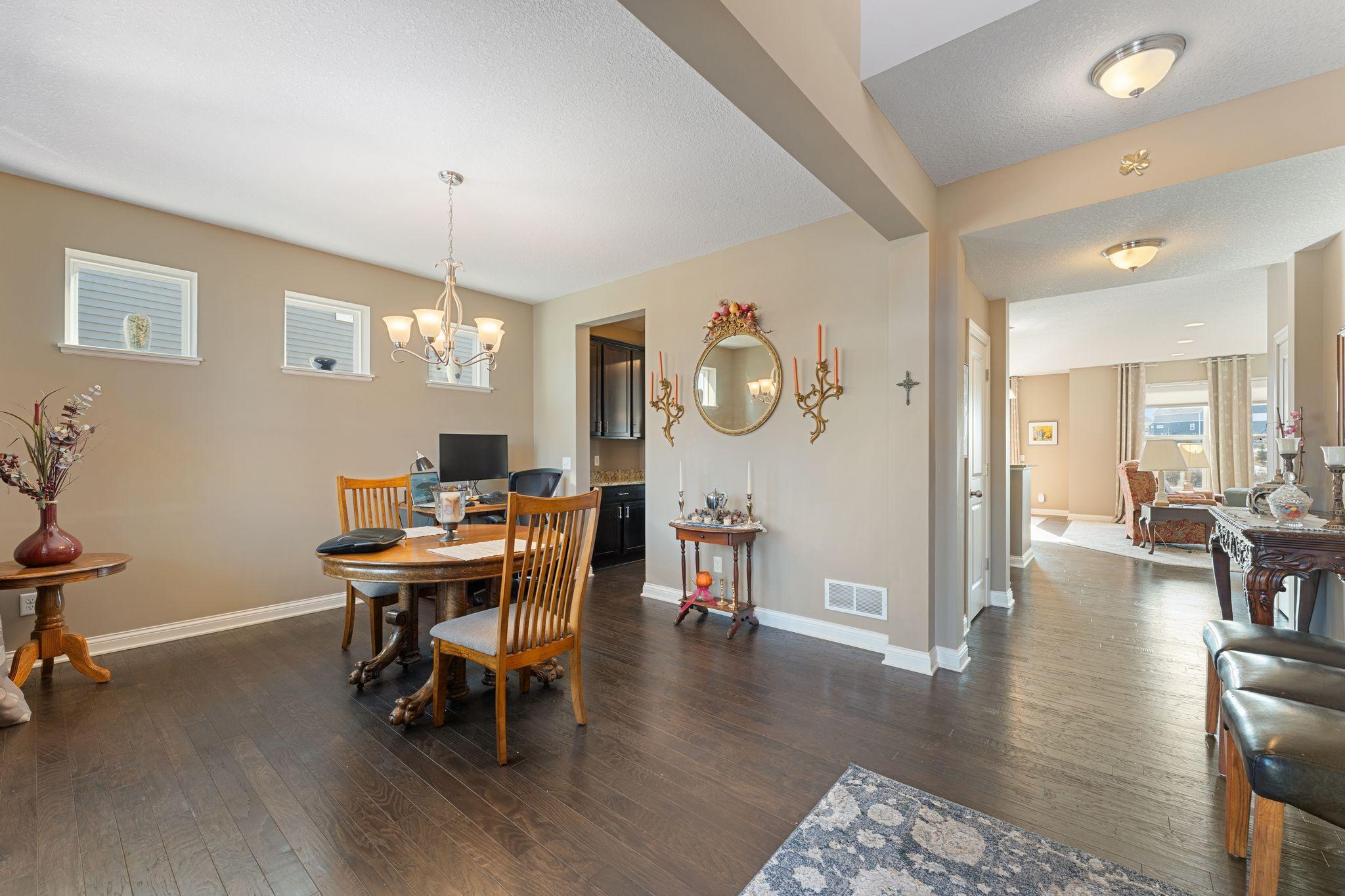 View of Residential at 4014 Holasek Path, Chaska MN 55318, Chaska (11 of 45) - Mike Wilen | Minnesota Team Real Estate