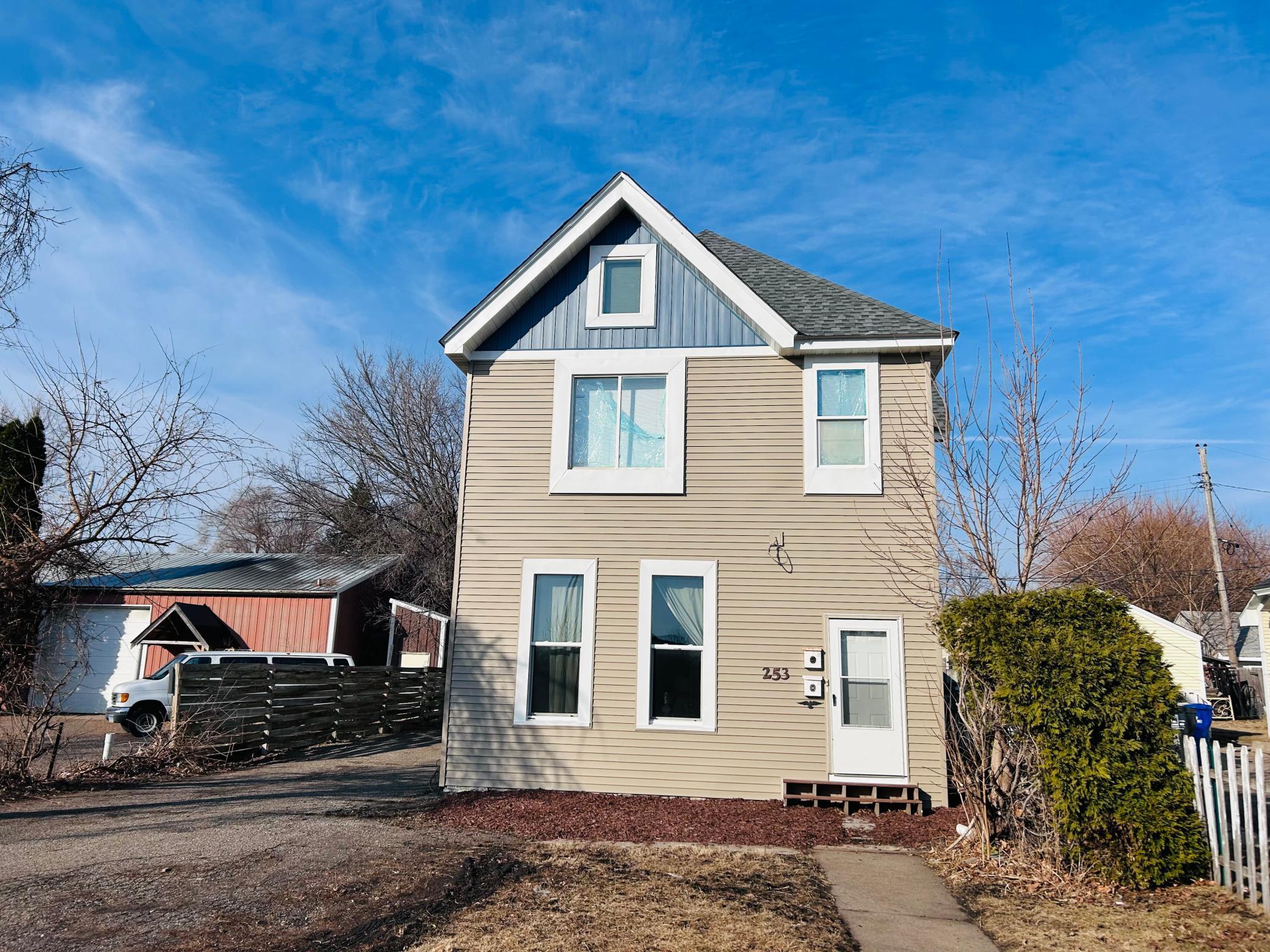 View of Residential Income at 253 Richmond Street, Saint Paul MN 55102, Saint Paul - Mike Wilen | Minnesota Team Real Estate