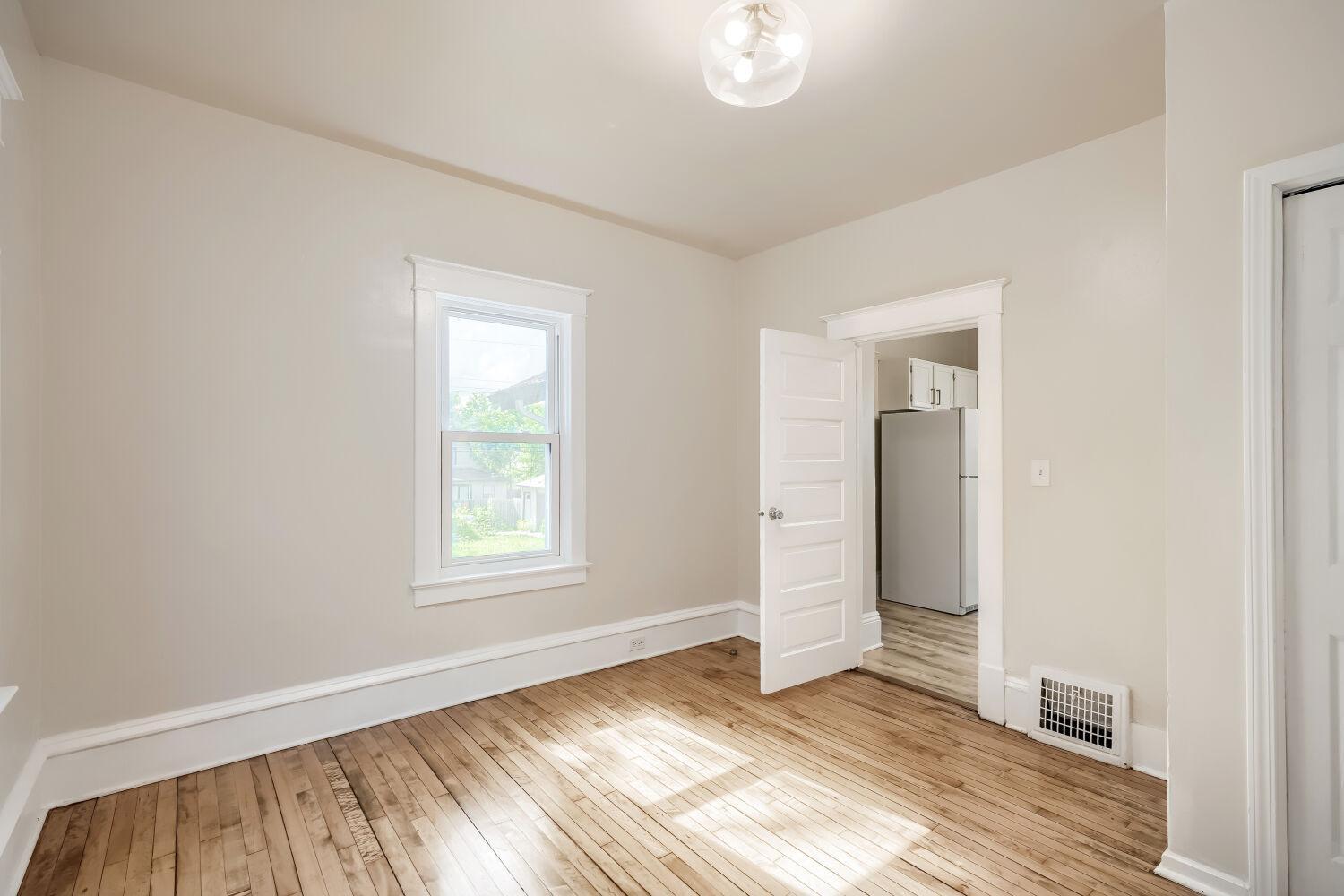 View of Residential at 3507 Newton Avenue, Minneapolis MN 55412, Minneapolis (14 of 24) - Mike Wilen | Minnesota Team Real Estate